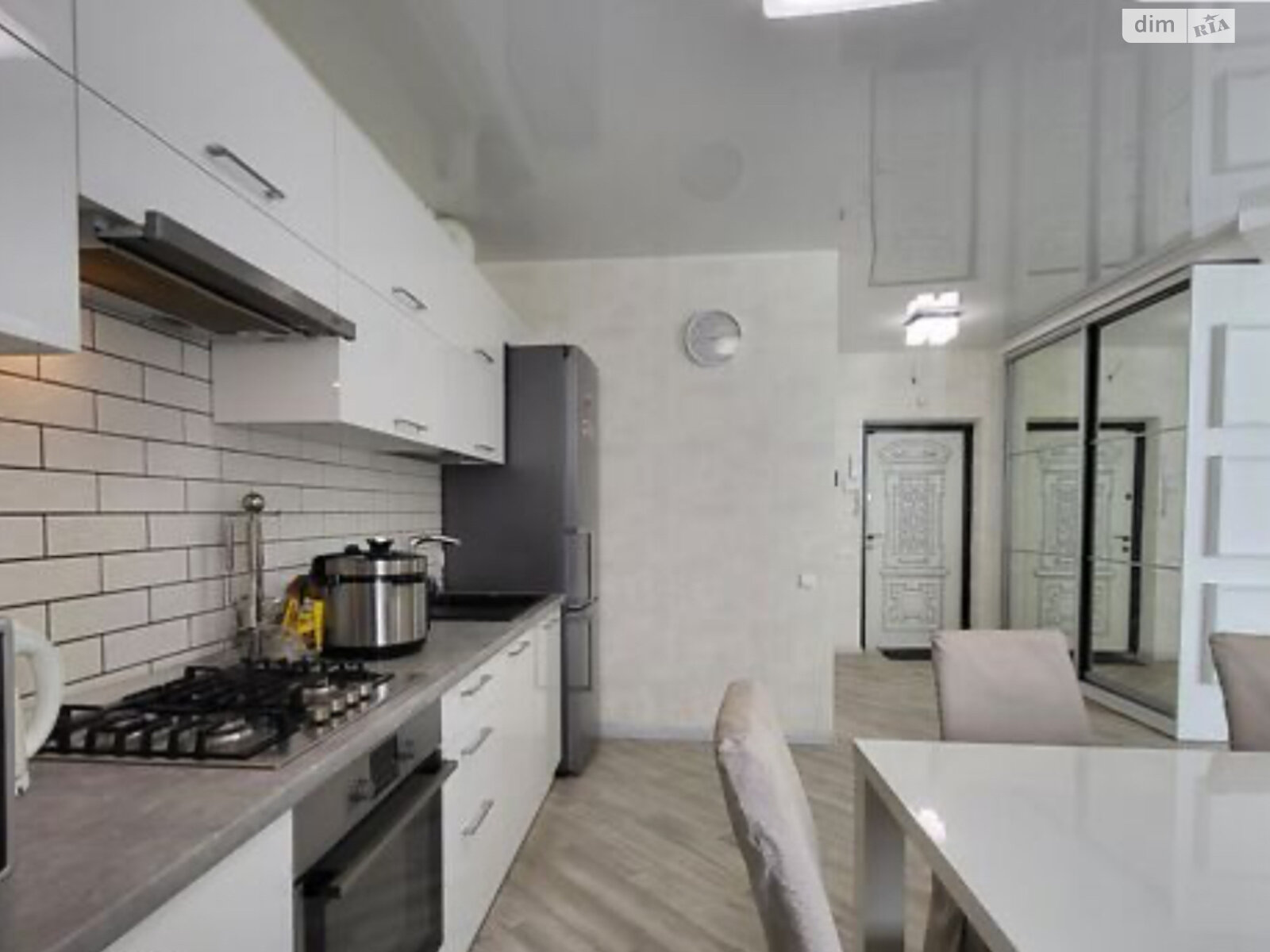 однокімнатна квартира в Вінниці, район Слов’янка, на вул. Академіка Заболотного в довготривалу оренду помісячно фото 1 однокімнатна квартира в Вінниці, район Слов’янка, на вул. Академіка Заболотного в довготривалу оренду помісячно фото 1