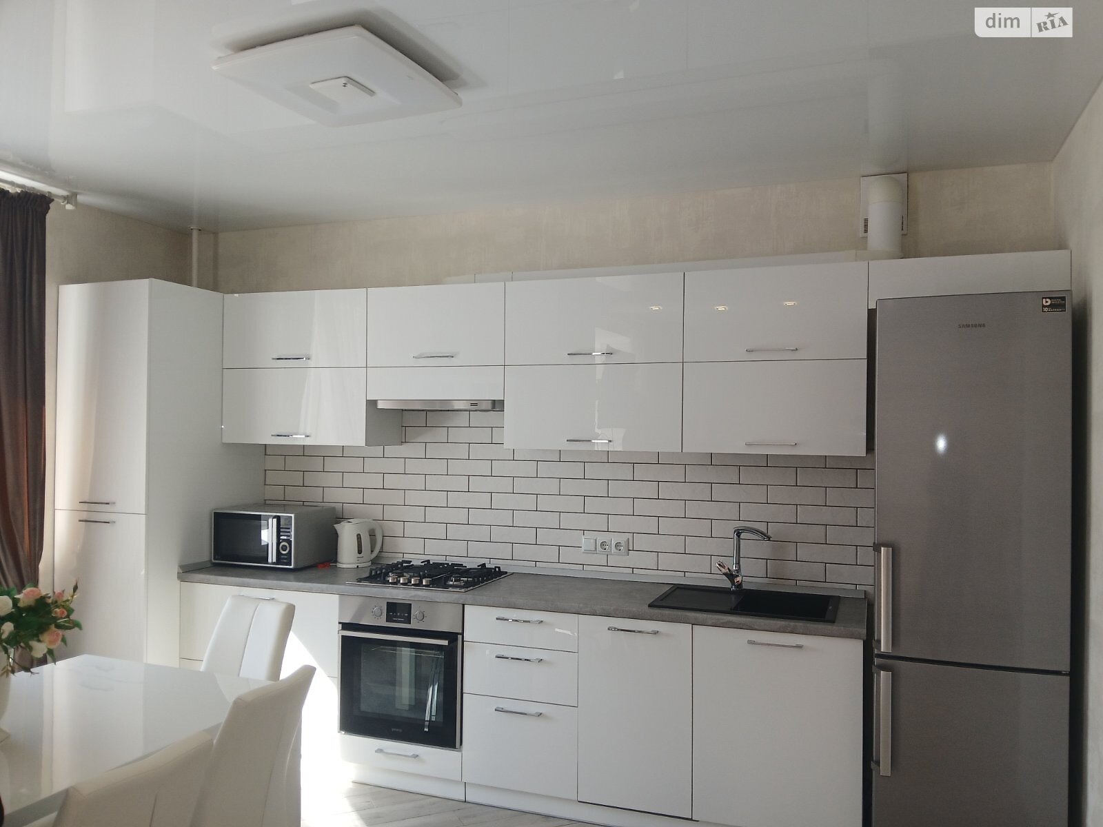 однокімнатна квартира в Вінниці, район Слов’янка, на вул. Академіка Заболотного в довготривалу оренду помісячно фото 1 однокімнатна квартира в Вінниці, район Слов’янка, на вул. Академіка Заболотного в довготривалу оренду помісячно фото 1