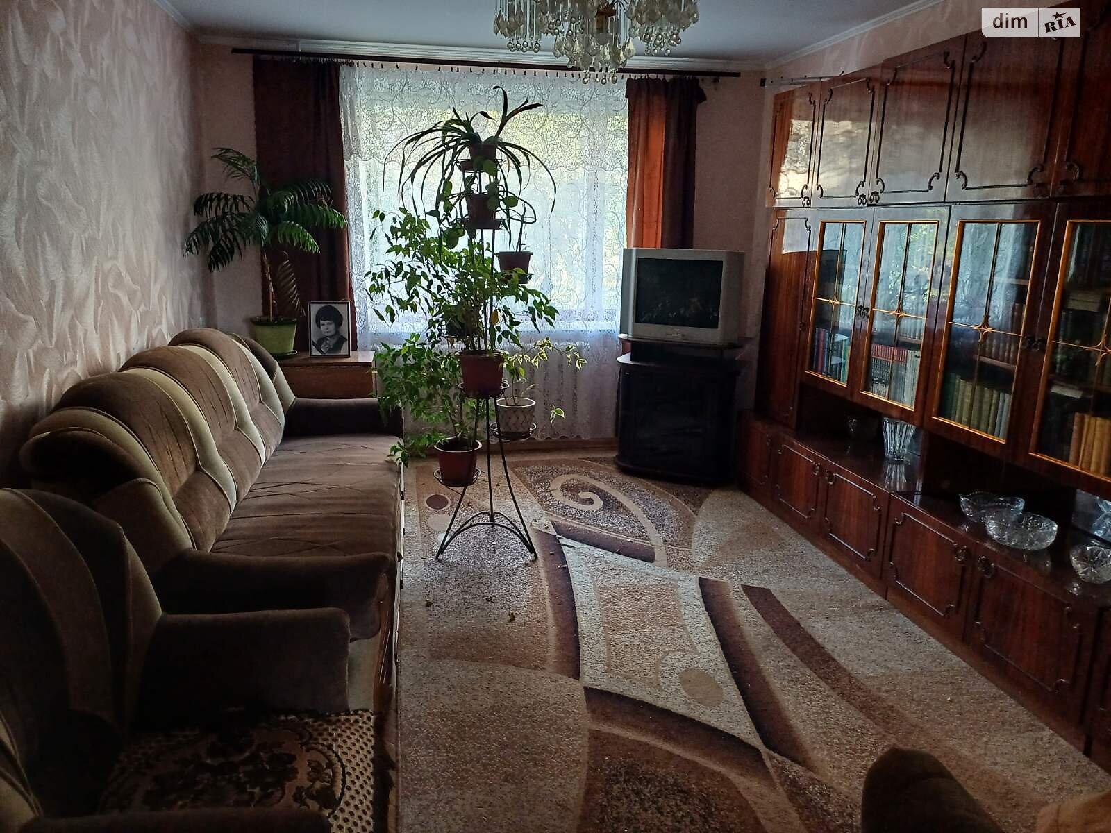 трикімнатна квартира в Вінниці, район Слов’янка, на вул. Олександри Бурбело 8 в довготривалу оренду помісячно фото 1 трикімнатна квартира в Вінниці, район Слов’янка, на вул. Олександри Бурбело 8 в довготривалу оренду помісячно фото 1