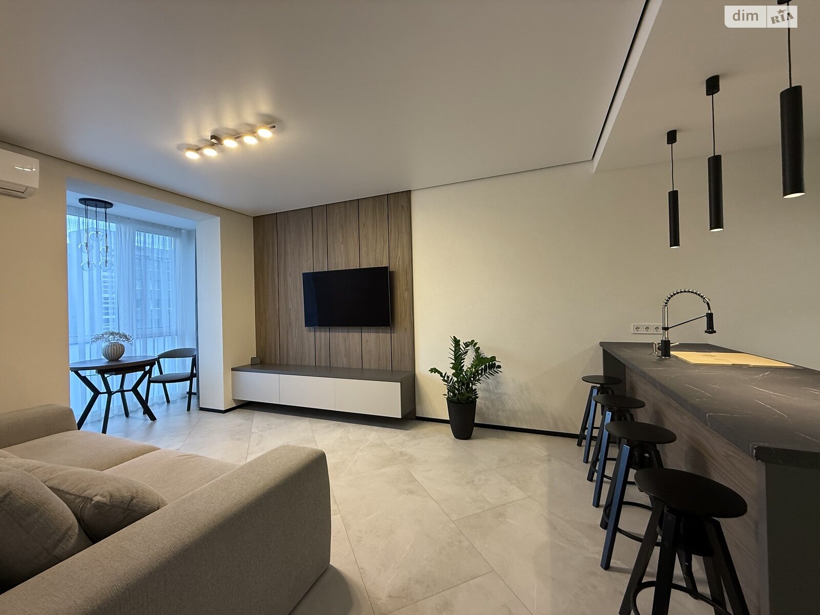 двокімнатна квартира в Вінниці, район Слов’янка, на вул. Болгарська в довготривалу оренду помісячно фото 1 двокімнатна квартира в Вінниці, район Слов’янка, на вул. Болгарська в довготривалу оренду помісячно фото 1