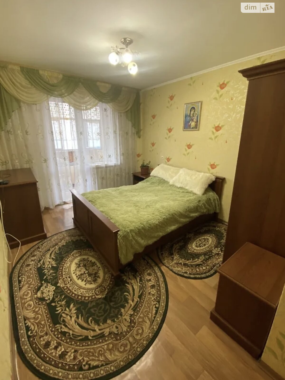 трехкомнатная квартира в Виннице, район Славянка, на ул. Дачная 8 в аренду на долгий срок помесячно фото 1 трехкомнатная квартира в Виннице, район Славянка, на ул. Дачная 8 в аренду на долгий срок помесячно фото 1
