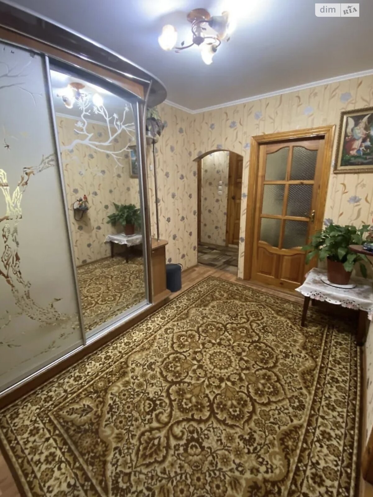 трехкомнатная квартира в Виннице, район Славянка, на ул. Дачная 8 в аренду на долгий срок помесячно фото 1 трехкомнатная квартира в Виннице, район Славянка, на ул. Дачная 8 в аренду на долгий срок помесячно фото 1