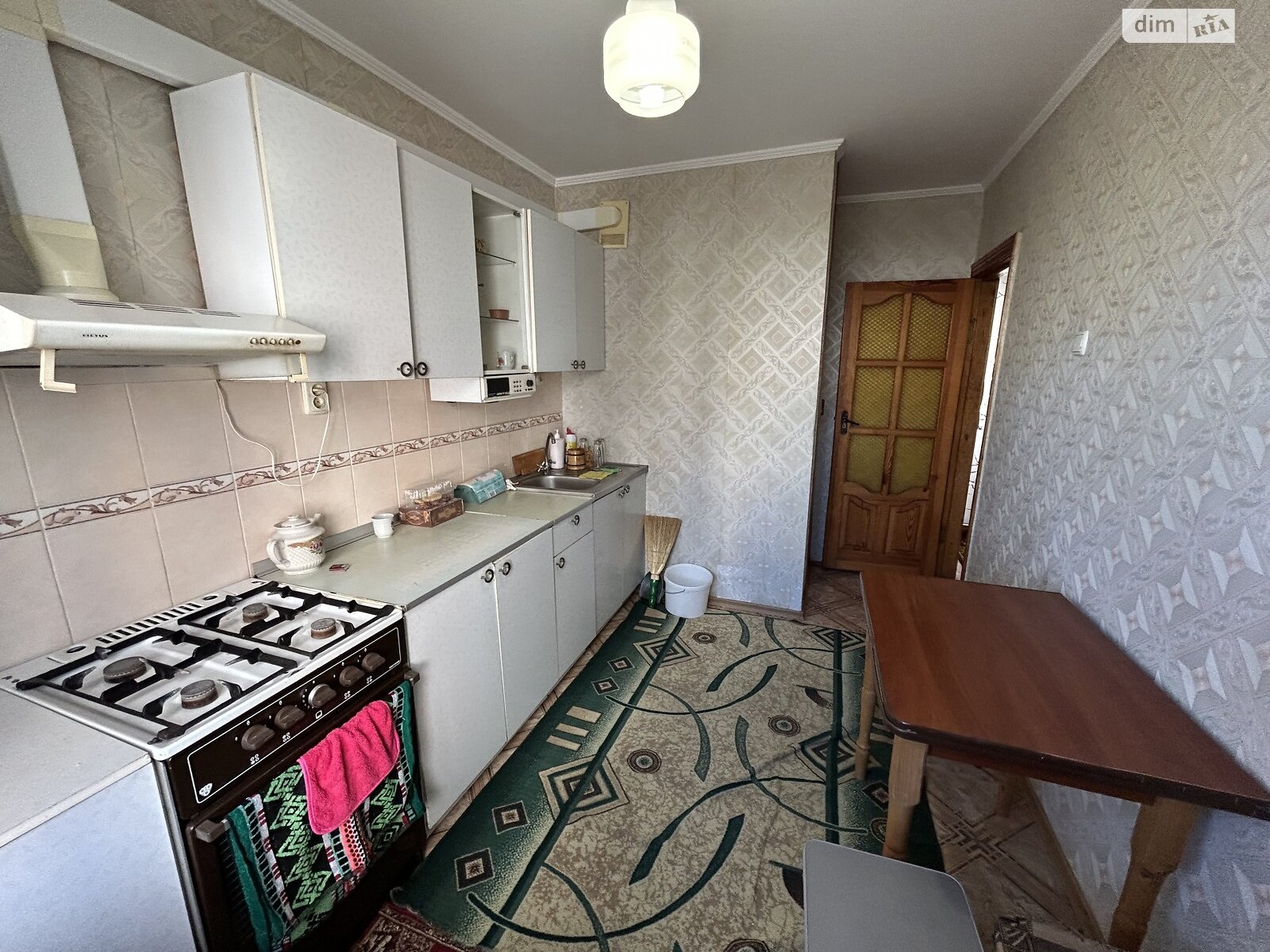 трехкомнатная квартира в Виннице, район Славянка, на ул. Дачная 8 в аренду на долгий срок помесячно фото 1 трехкомнатная квартира в Виннице, район Славянка, на ул. Дачная 8 в аренду на долгий срок помесячно фото 1