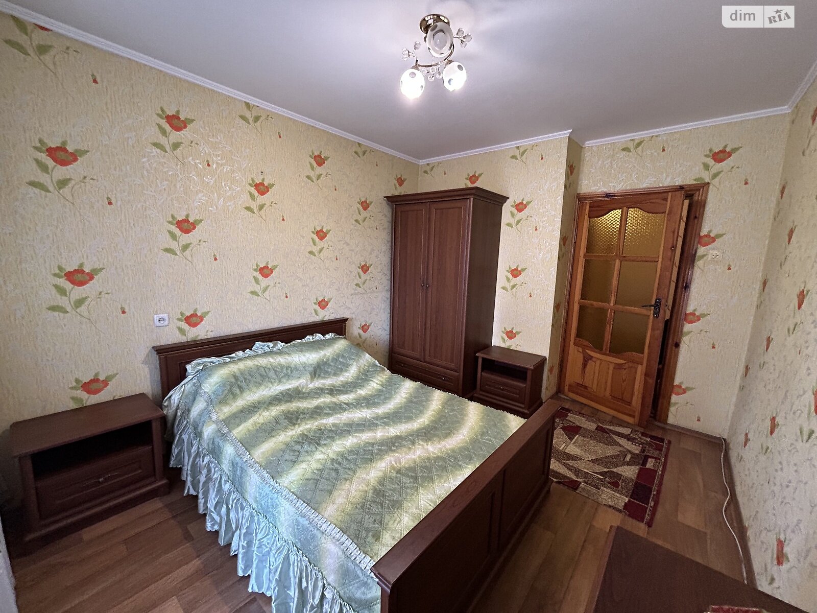 трехкомнатная квартира в Виннице, район Славянка, на ул. Дачная 8 в аренду на долгий срок помесячно фото 1 трехкомнатная квартира в Виннице, район Славянка, на ул. Дачная 8 в аренду на долгий срок помесячно фото 1