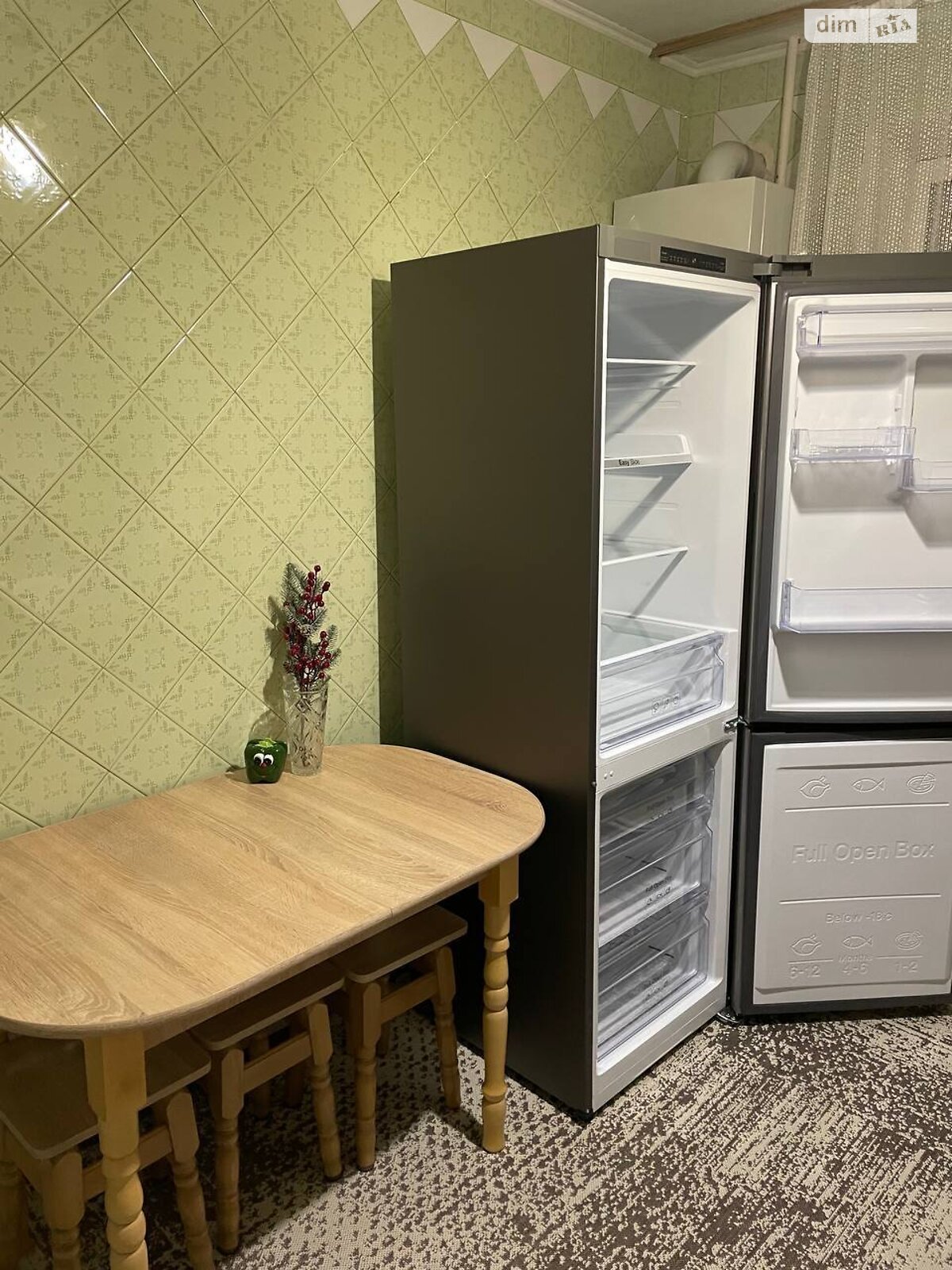 трехкомнатная квартира в Виннице, район Славянка, на ул. Дачная 9А в аренду на долгий срок помесячно фото 1 трехкомнатная квартира в Виннице, район Славянка, на ул. Дачная 9А в аренду на долгий срок помесячно фото 1