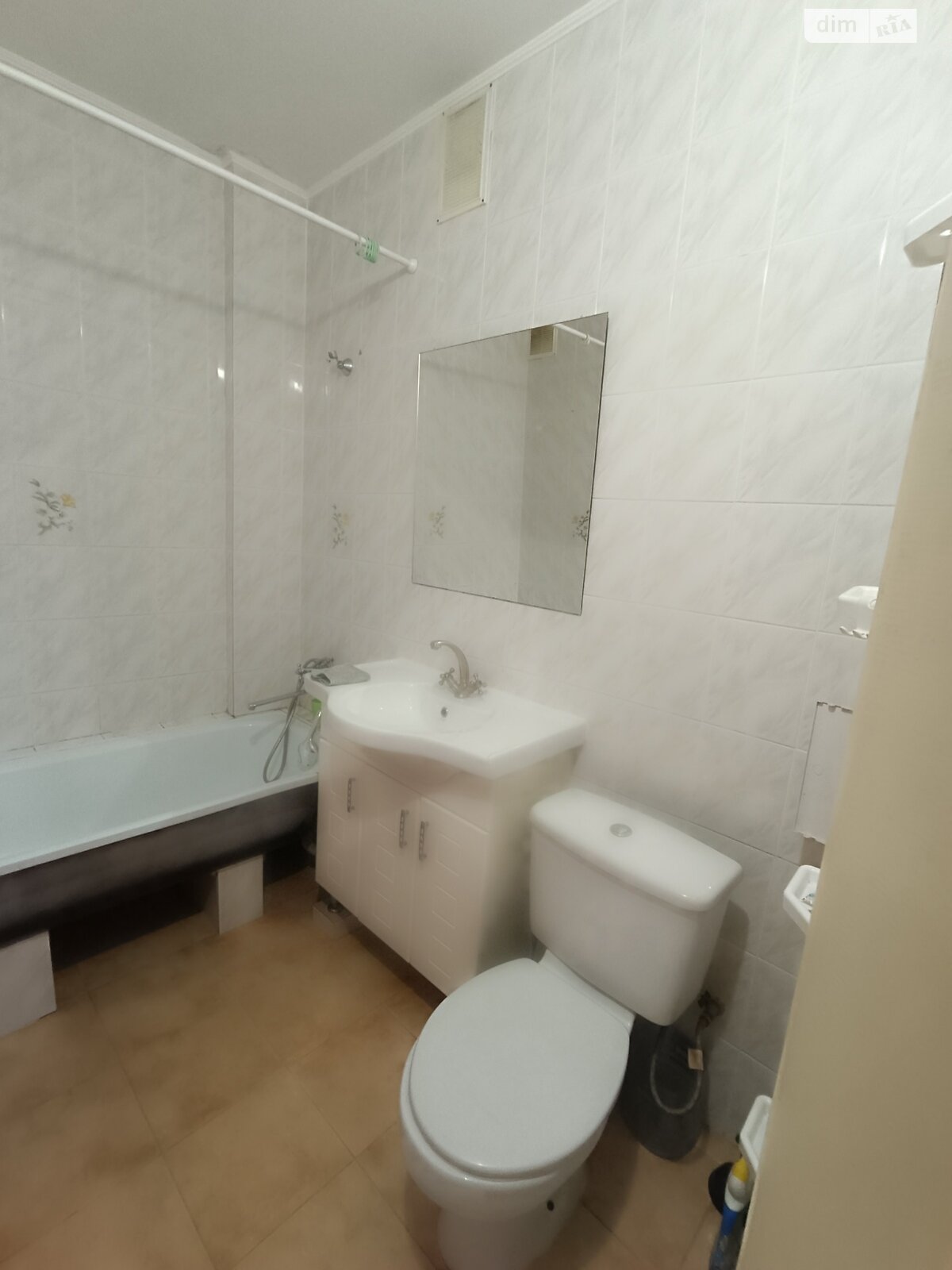 однокімнатна квартира в Вінниці, район Слов’янка, на вул. Дмитра Майбороди в довготривалу оренду помісячно фото 1 однокімнатна квартира в Вінниці, район Слов’янка, на вул. Дмитра Майбороди в довготривалу оренду помісячно фото 1