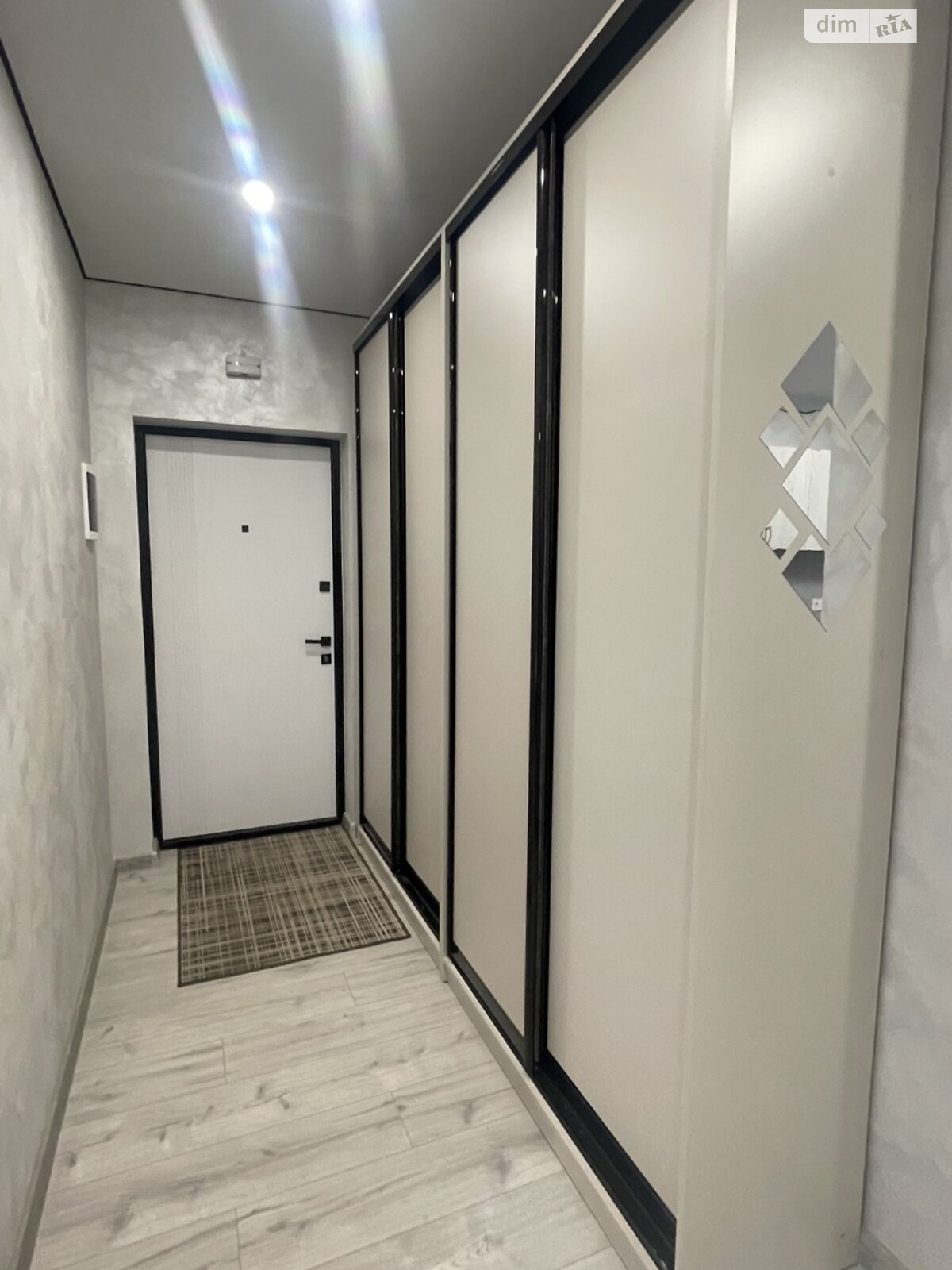 однокімнатна квартира в Вінниці, район Слов’янка, на вул. Дмитра Майбороди в довготривалу оренду помісячно фото 1