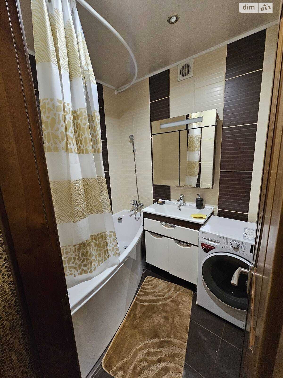 двухкомнатная квартира в Виннице, район Славянка, на ул. Дмитрия Майбороды 2А в аренду на долгий срок помесячно фото 1