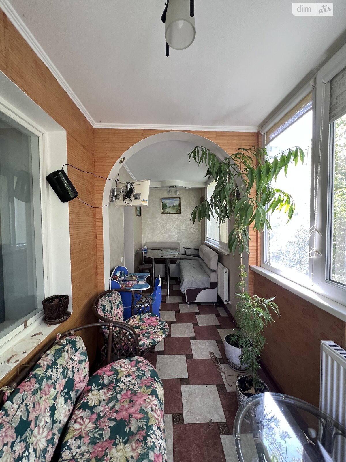 трехкомнатная квартира в Виннице, район Славянка, на шоссе Хмельницкое в аренду на долгий срок помесячно фото 1