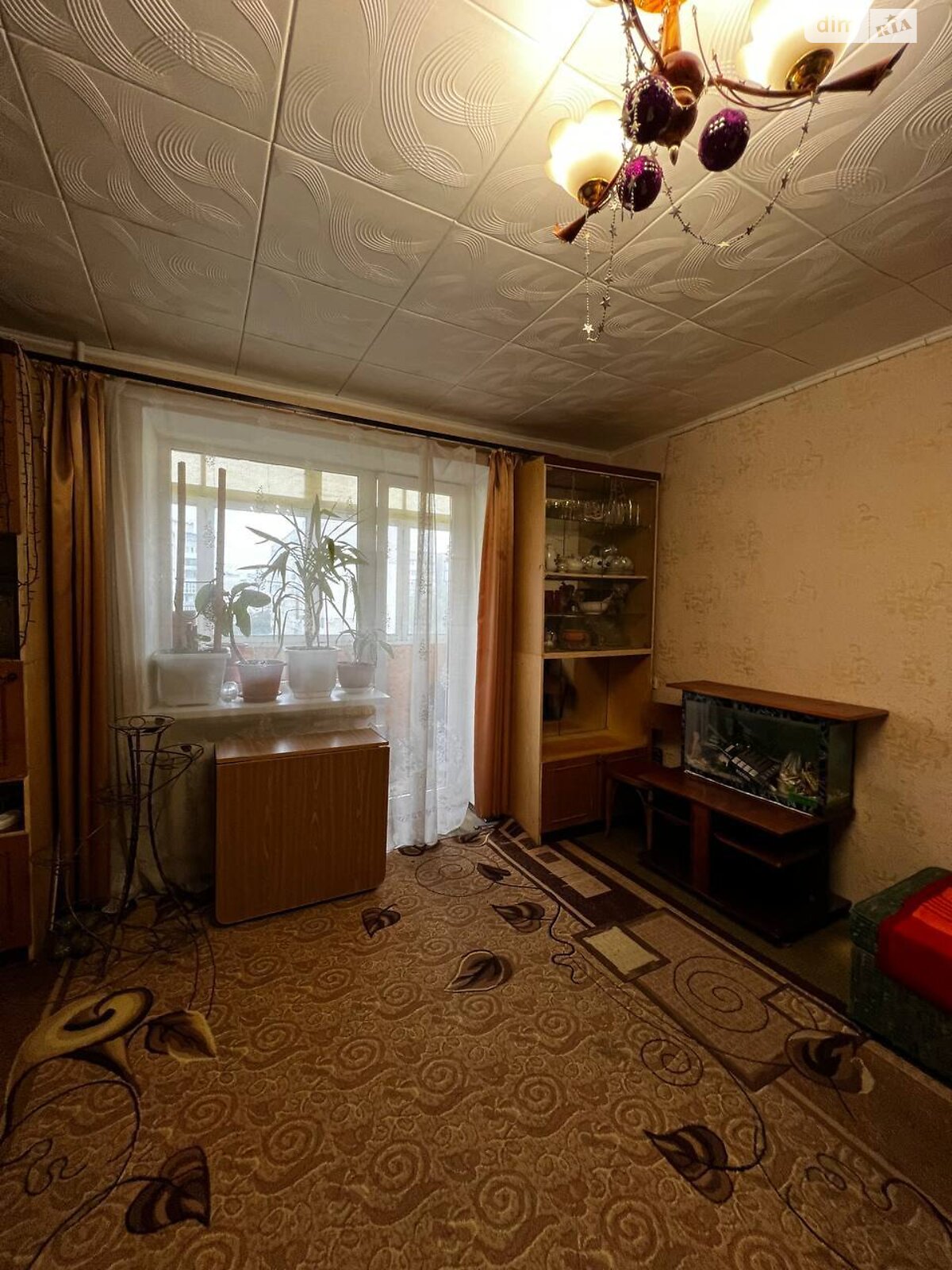 чотирикімнатна квартира в Вінниці, район Слов’янка, на вул. Івана Миколайчука 19, кв. 17 в довготривалу оренду помісячно фото 1