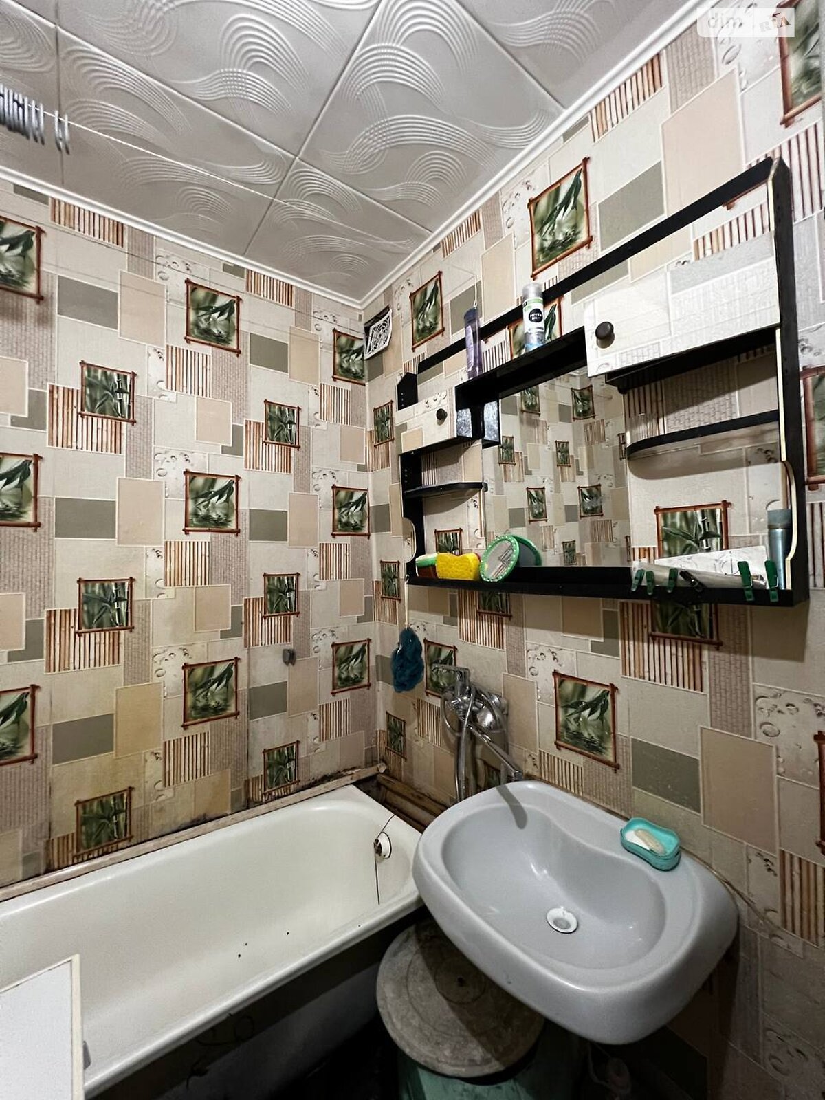 чотирикімнатна квартира в Вінниці, район Слов’янка, на вул. Івана Миколайчука 19, кв. 17 в довготривалу оренду помісячно фото 1