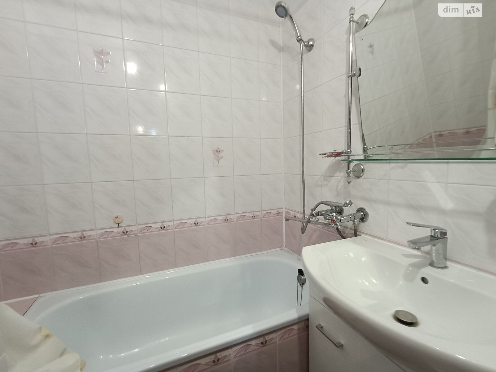 двухкомнатная квартира в Виннице, район Славянка, на ул. Ивана Николайчука в аренду на долгий срок помесячно фото 1