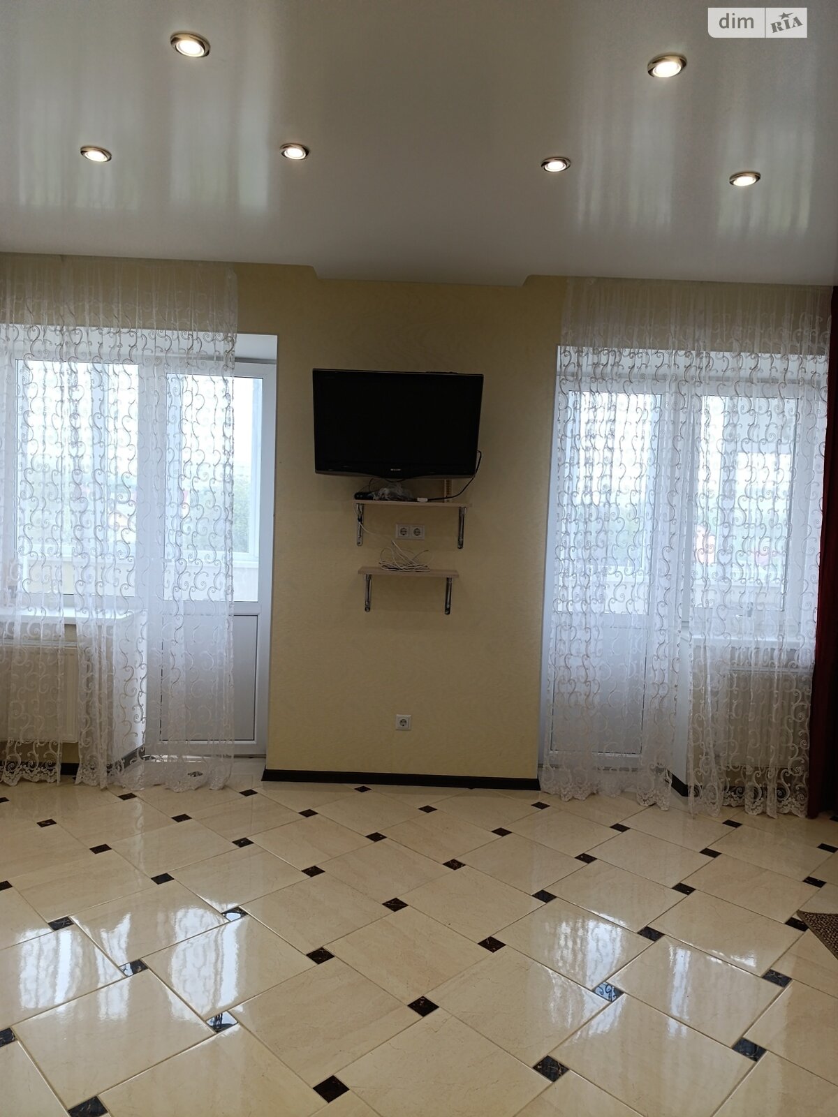 однокімнатна квартира в Вінниці, район Слов’янка, на вул. Келецька 50Б в довготривалу оренду помісячно фото 1 однокімнатна квартира в Вінниці, район Слов’янка, на вул. Келецька 50Б в довготривалу оренду помісячно фото 1
