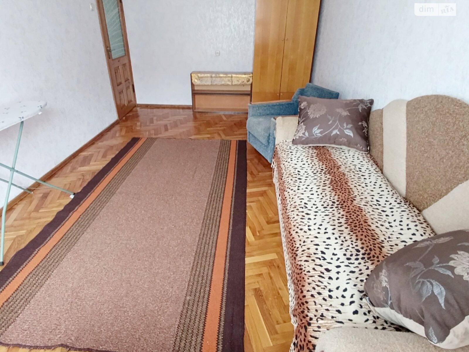 трехкомнатная квартира в Виннице, район Славянка, на ул. Ляли Ратушной 24 в аренду на долгий срок помесячно фото 1 трехкомнатная квартира в Виннице, район Славянка, на ул. Ляли Ратушной 24 в аренду на долгий срок помесячно фото 1