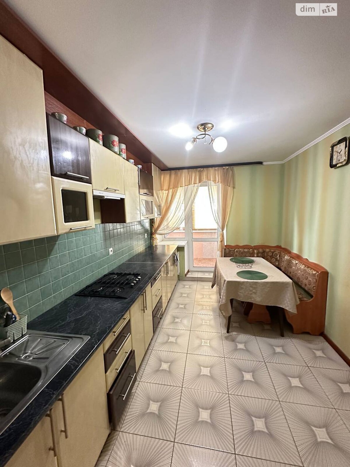 однокімнатна квартира в Вінниці, район Слов’янка, на вул. Лялі Ратушної в довготривалу оренду помісячно фото 1 однокімнатна квартира в Вінниці, район Слов’янка, на вул. Лялі Ратушної в довготривалу оренду помісячно фото 1