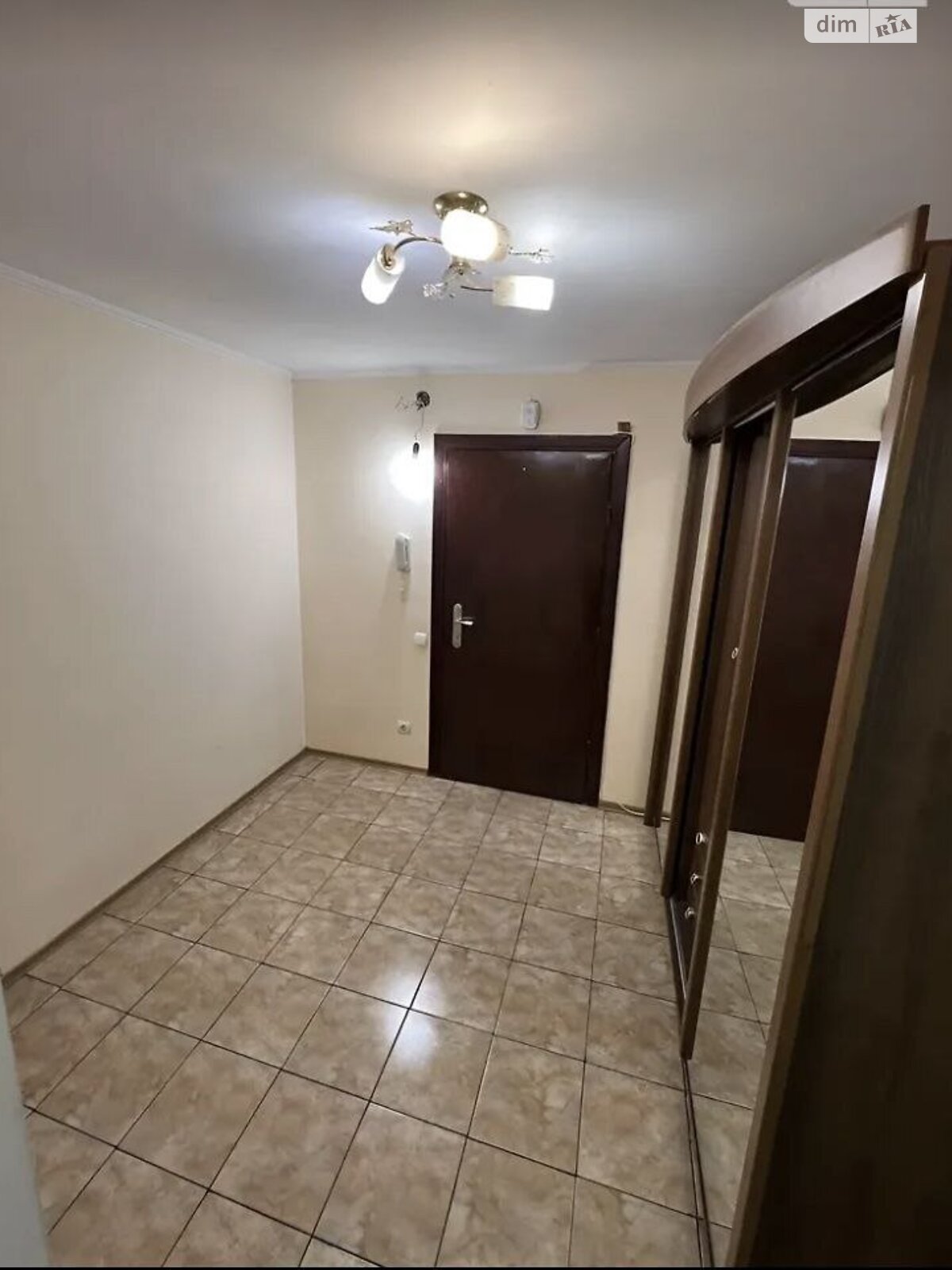 двокімнатна квартира в Вінниці, район Слов’янка, на вул. Лялі Ратушної в довготривалу оренду помісячно фото 1 двокімнатна квартира в Вінниці, район Слов’янка, на вул. Лялі Ратушної в довготривалу оренду помісячно фото 1