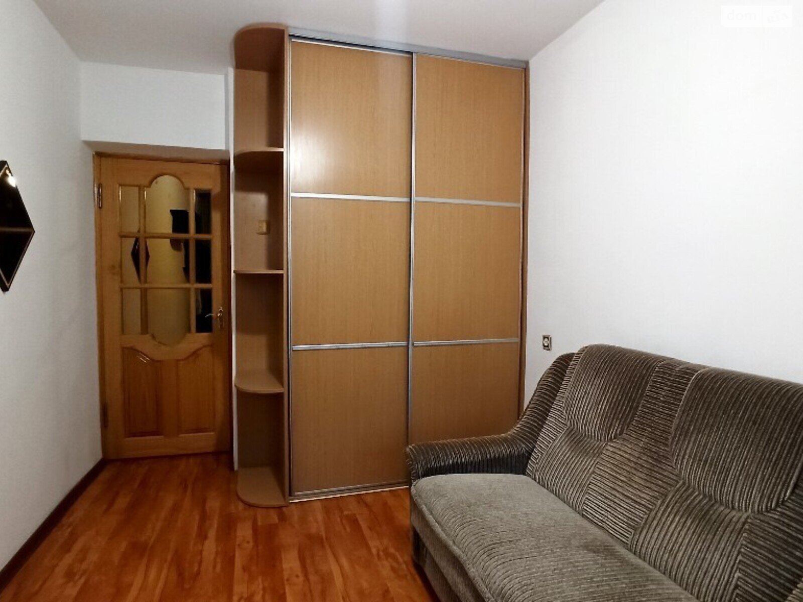 четырехкомнатная квартира с мебелью в Виннице, район Славянка, на Хмельницкое шоссе в аренду на долгий срок помесячно фото 1