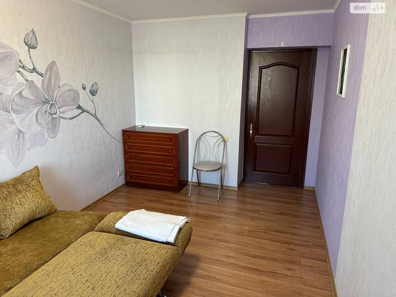 четырехкомнатная квартира с мебелью в Виннице, район Славянка, на ул. Николая Амосова в аренду на долгий срок помесячно фото 1
