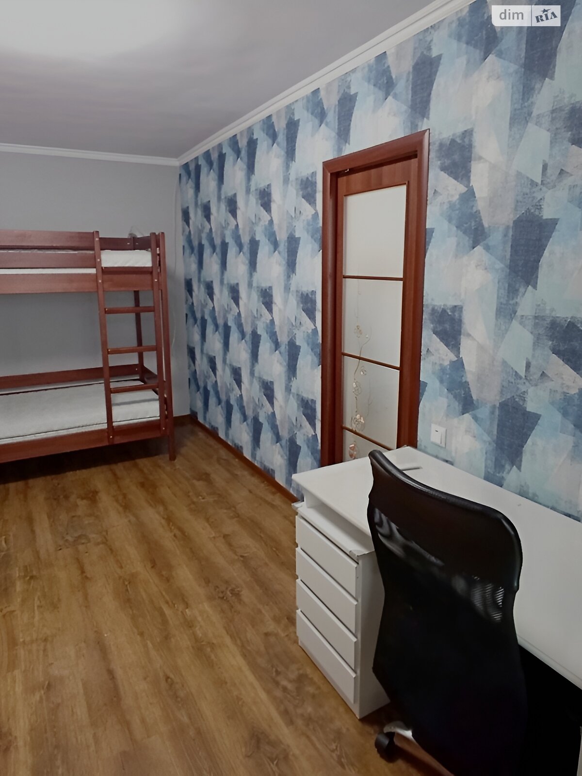 двухкомнатная квартира в Виннице, район Славянка, на ул. Николая Амосова 9 в аренду на долгий срок помесячно фото 1 двухкомнатная квартира в Виннице, район Славянка, на ул. Николая Амосова 9 в аренду на долгий срок помесячно фото 1