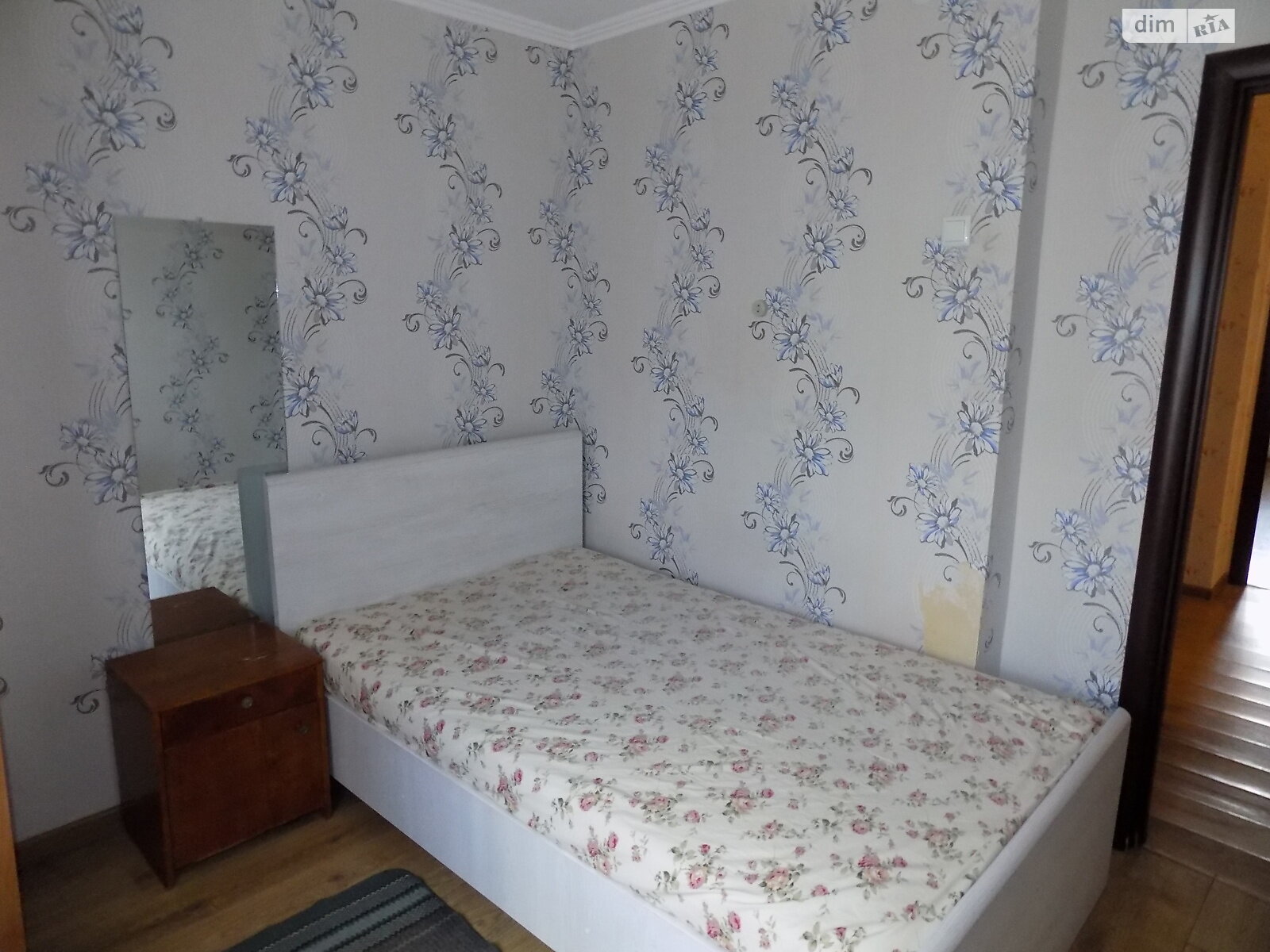 трехкомнатная квартира в Виннице, район Славянка, на ул. Николая Амосова в аренду на долгий срок помесячно фото 1 трехкомнатная квартира в Виннице, район Славянка, на ул. Николая Амосова в аренду на долгий срок помесячно фото 1