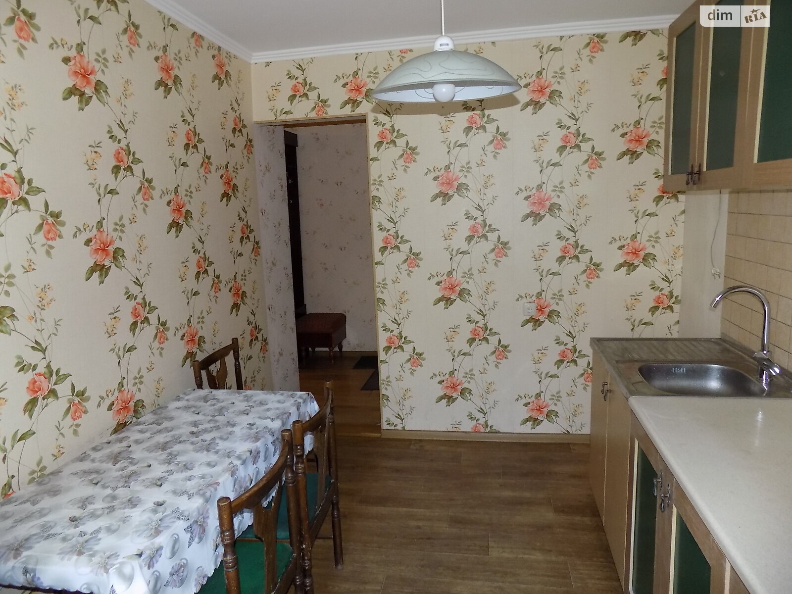 трехкомнатная квартира в Виннице, район Славянка, на ул. Николая Амосова в аренду на долгий срок помесячно фото 1 трехкомнатная квартира в Виннице, район Славянка, на ул. Николая Амосова в аренду на долгий срок помесячно фото 1