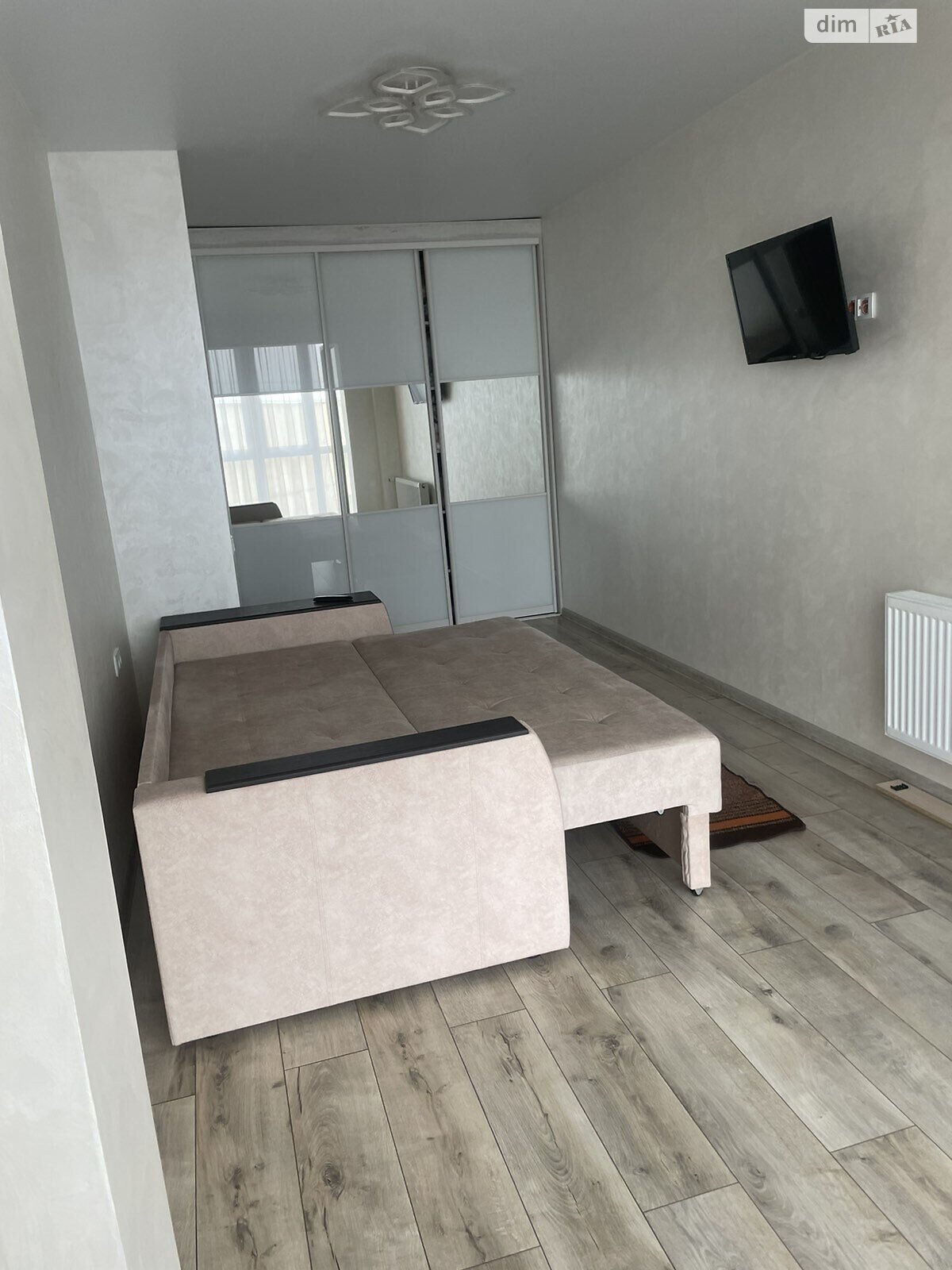 однокомнатная квартира в Виннице, район Славянка, на ул. Пирогова 76Б в аренду на долгий срок помесячно фото 1 однокомнатная квартира в Виннице, район Славянка, на ул. Пирогова 76Б в аренду на долгий срок помесячно фото 1