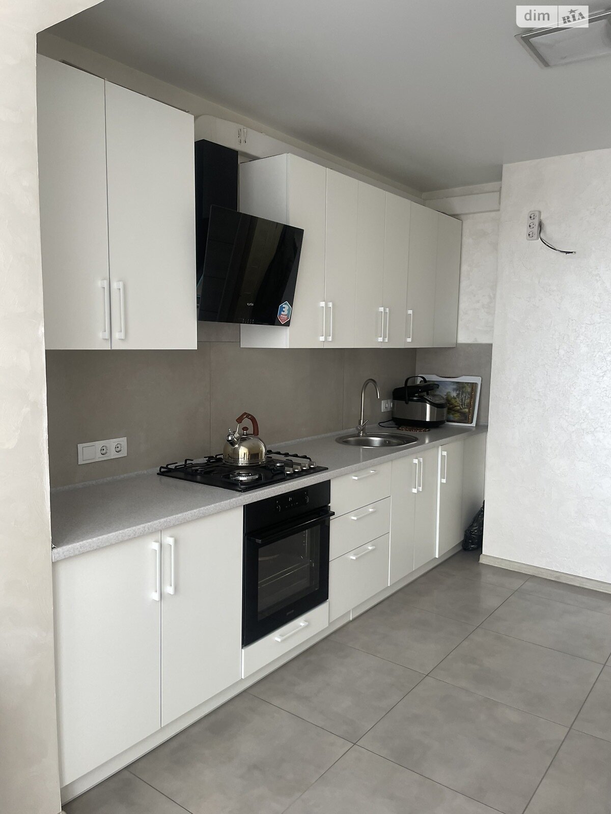 однокомнатная квартира в Виннице, район Славянка, на ул. Пирогова 76Б в аренду на долгий срок помесячно фото 1 однокомнатная квартира в Виннице, район Славянка, на ул. Пирогова 76Б в аренду на долгий срок помесячно фото 1