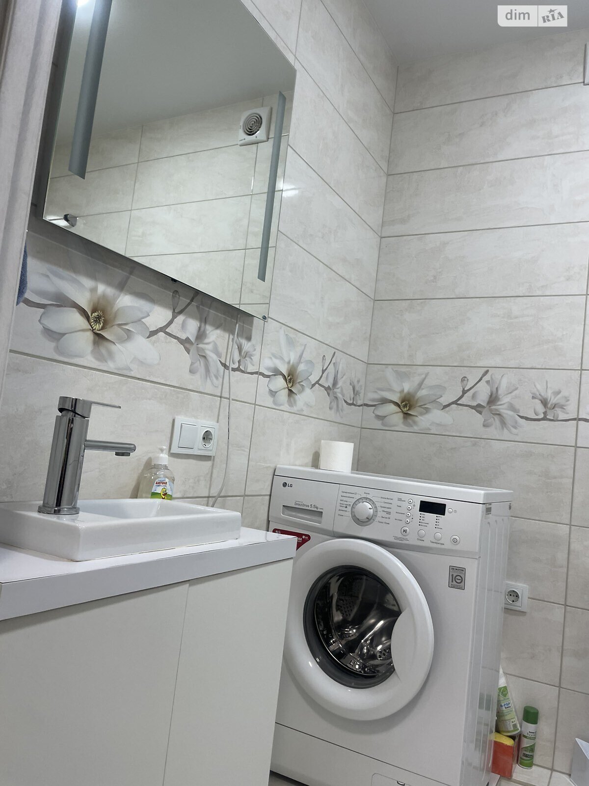 однокомнатная квартира в Виннице, район Славянка, на ул. Пирогова 76Б в аренду на долгий срок помесячно фото 1 однокомнатная квартира в Виннице, район Славянка, на ул. Пирогова 76Б в аренду на долгий срок помесячно фото 1