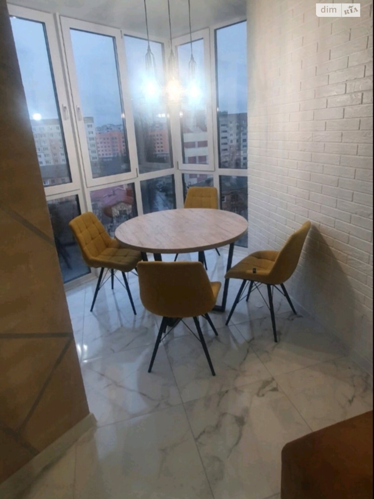 однокімнатна квартира в Вінниці, район Слов’янка, на вул. Пирогова 76Б в довготривалу оренду помісячно фото 1