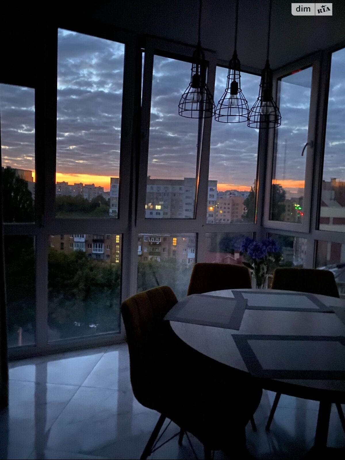 однокімнатна квартира в Вінниці, район Слов’янка, на вул. Пирогова 76Б в довготривалу оренду помісячно фото 1