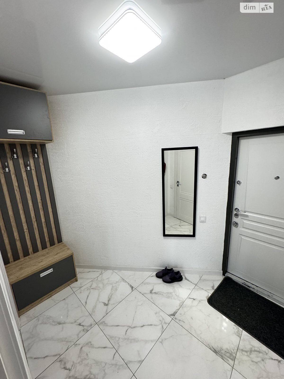 однокімнатна квартира в Вінниці, район Слов’янка, на вул. Пирогова 76Б в довготривалу оренду помісячно фото 1