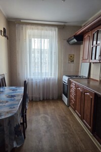 трикімнатна квартира в Вінниці, район Слов’янка, на вул. Пирогова в довготривалу оренду помісячно фото 2