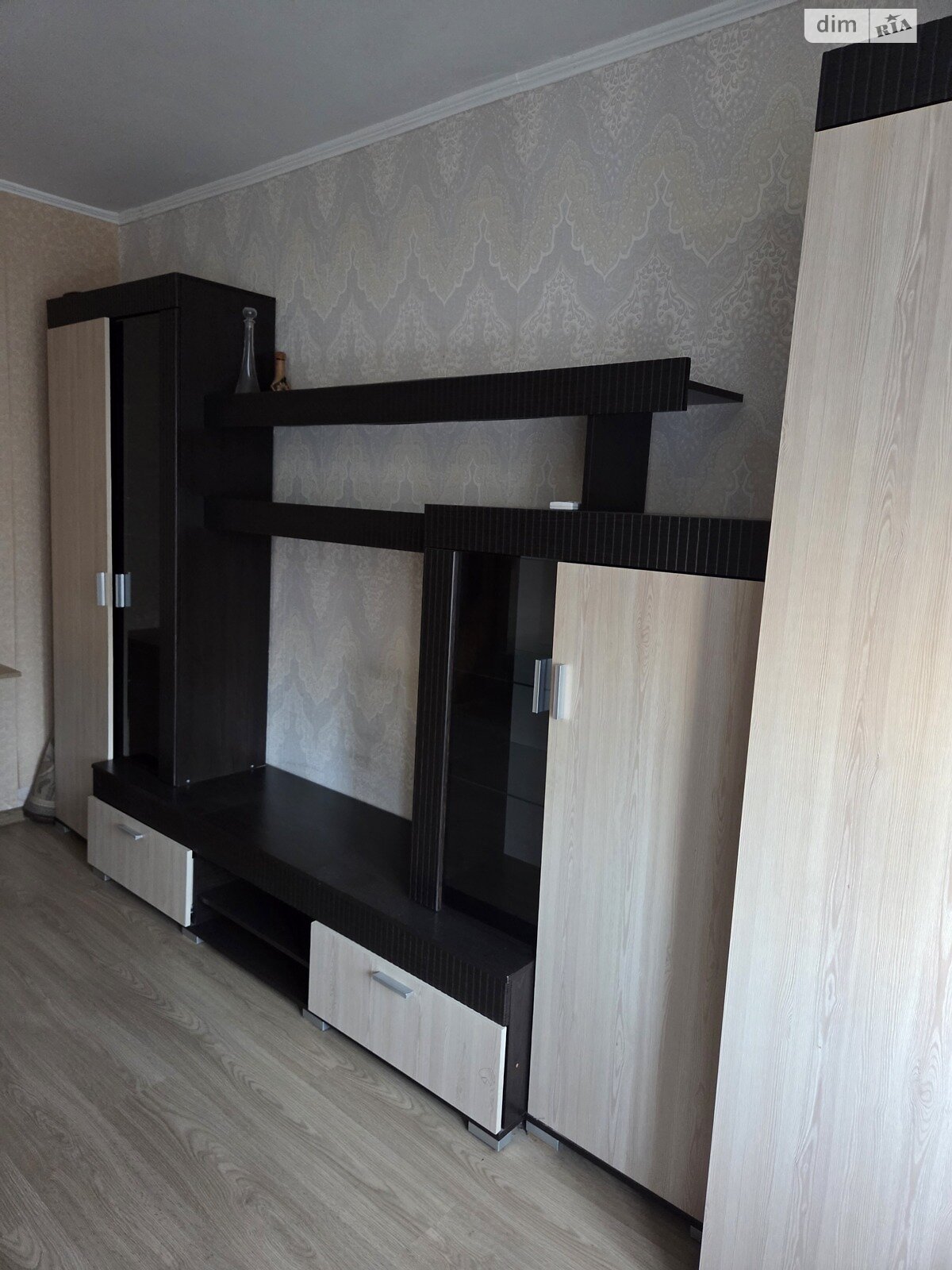 трикімнатна квартира в Вінниці, район Слов’янка, на вул. Пирогова в довготривалу оренду помісячно фото 1