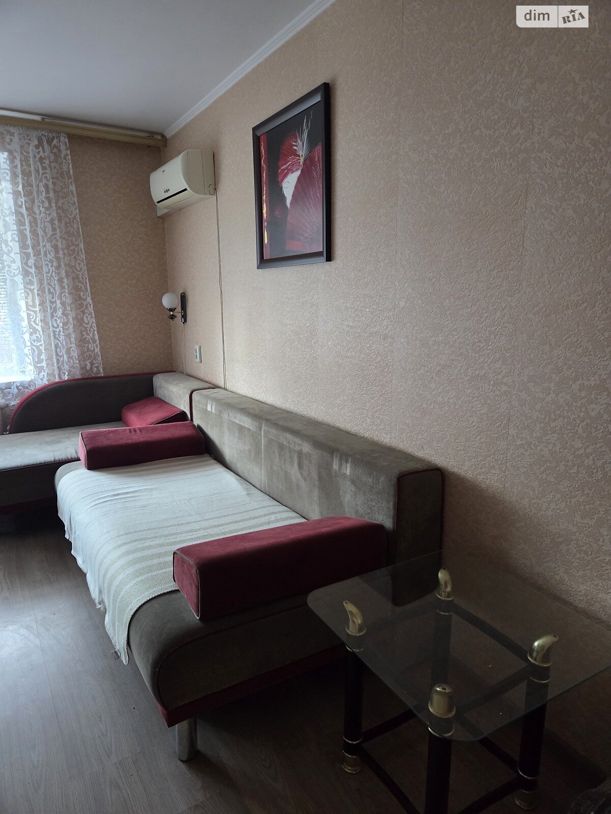 трикімнатна квартира в Вінниці, район Слов’янка, на вул. Пирогова в довготривалу оренду помісячно фото 1