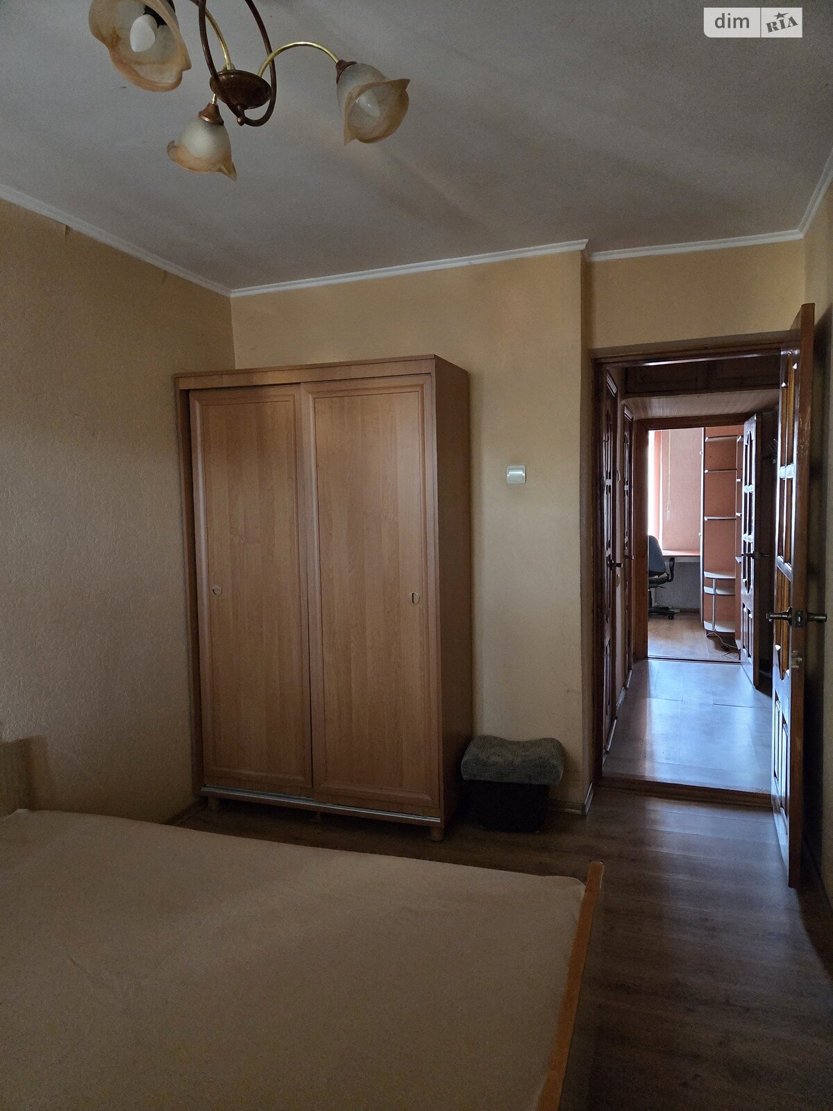 трикімнатна квартира в Вінниці, район Слов’янка, на вул. Пирогова в довготривалу оренду помісячно фото 1