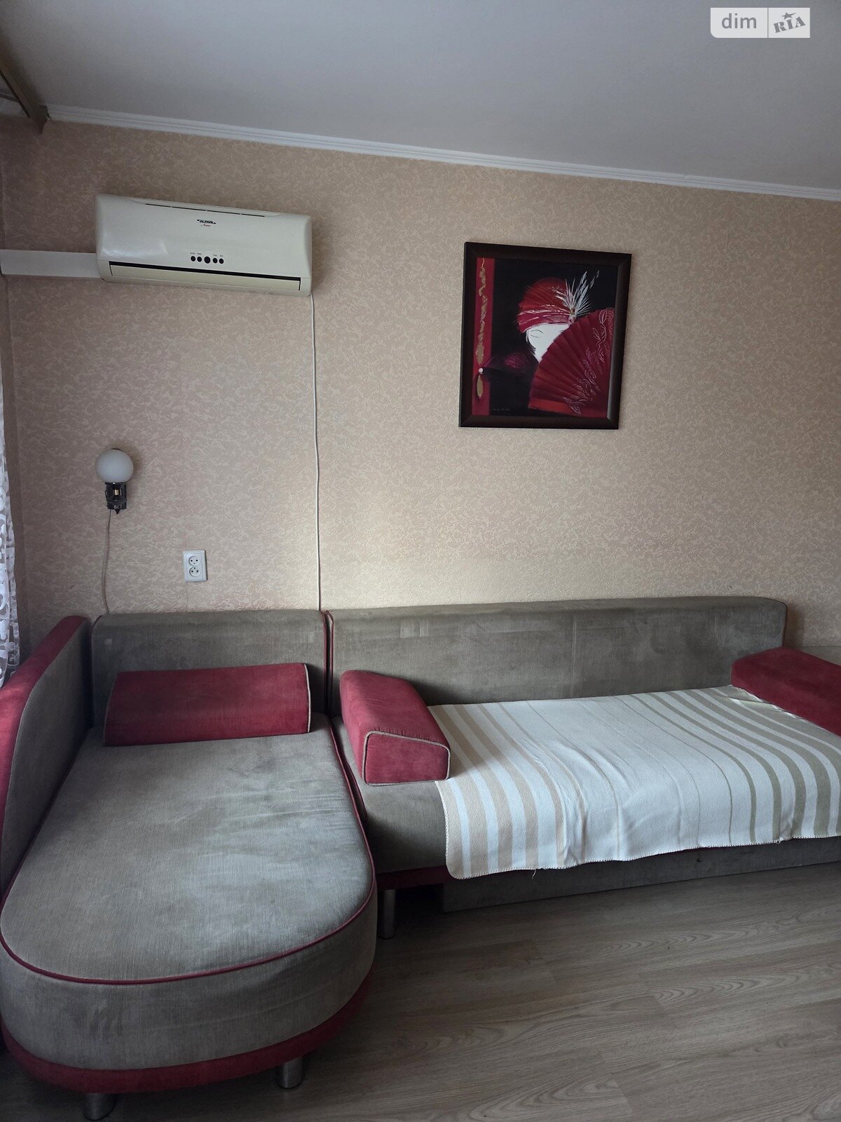 трикімнатна квартира в Вінниці, район Слов’янка, на вул. Пирогова в довготривалу оренду помісячно фото 1