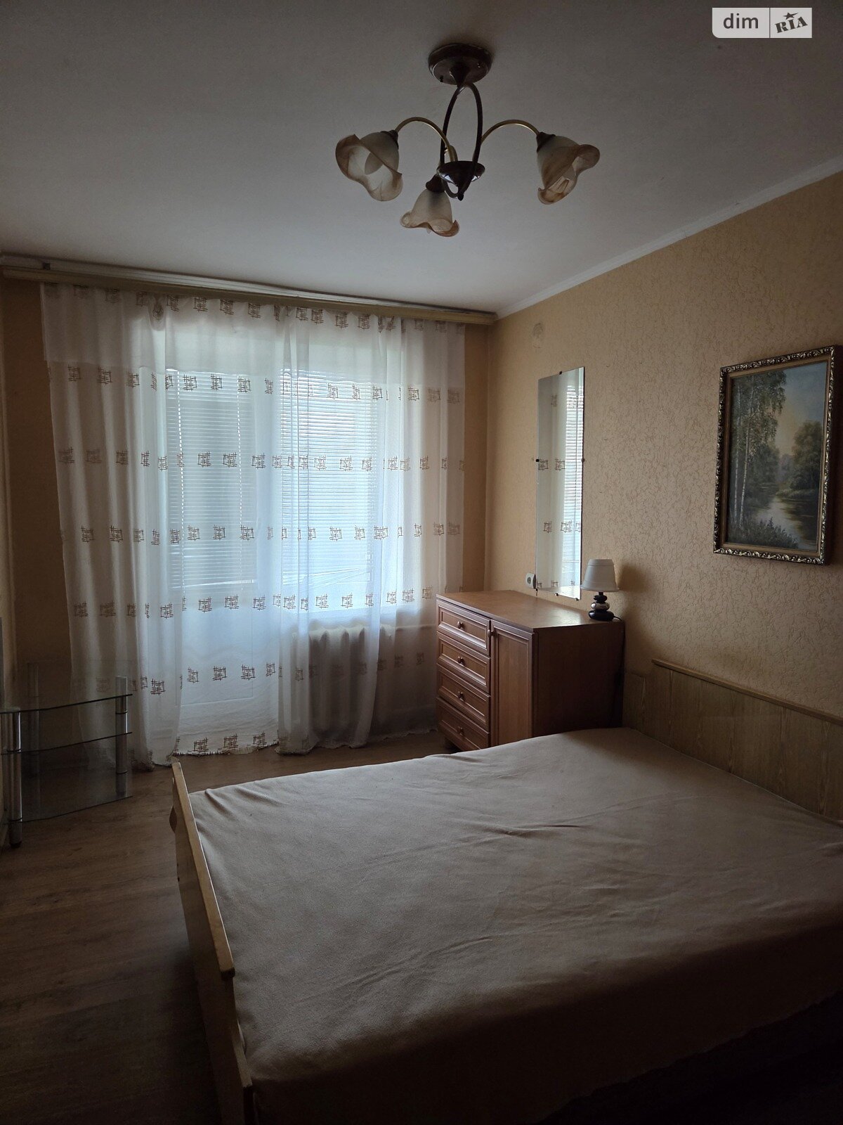 трикімнатна квартира в Вінниці, район Слов’янка, на вул. Пирогова в довготривалу оренду помісячно фото 1