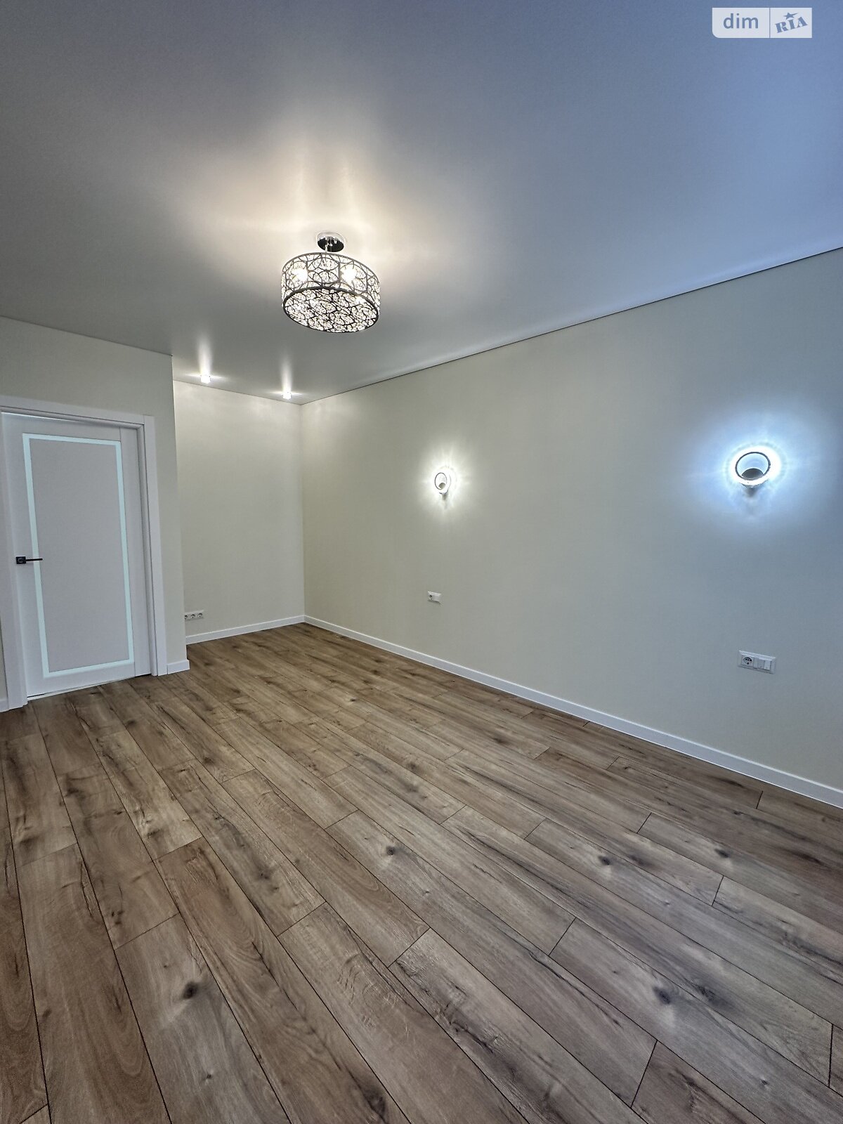 однокімнатна квартира в Вінниці, район Слов’янка, на вул. Праведників світу 21Г корпус 1 в довготривалу оренду помісячно фото 1 однокімнатна квартира в Вінниці, район Слов’янка, на вул. Праведників світу 21Г корпус 1 в довготривалу оренду помісячно фото 1