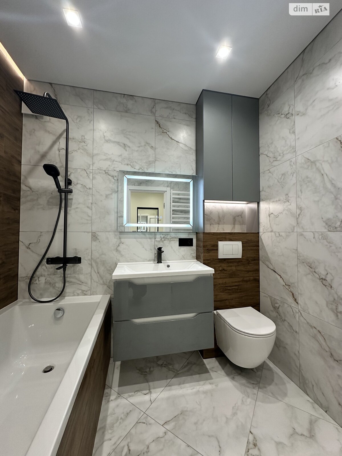 однокімнатна квартира в Вінниці, район Слов’янка, на вул. Праведників світу 21Г корпус 1 в довготривалу оренду помісячно фото 1 однокімнатна квартира в Вінниці, район Слов’янка, на вул. Праведників світу 21Г корпус 1 в довготривалу оренду помісячно фото 1