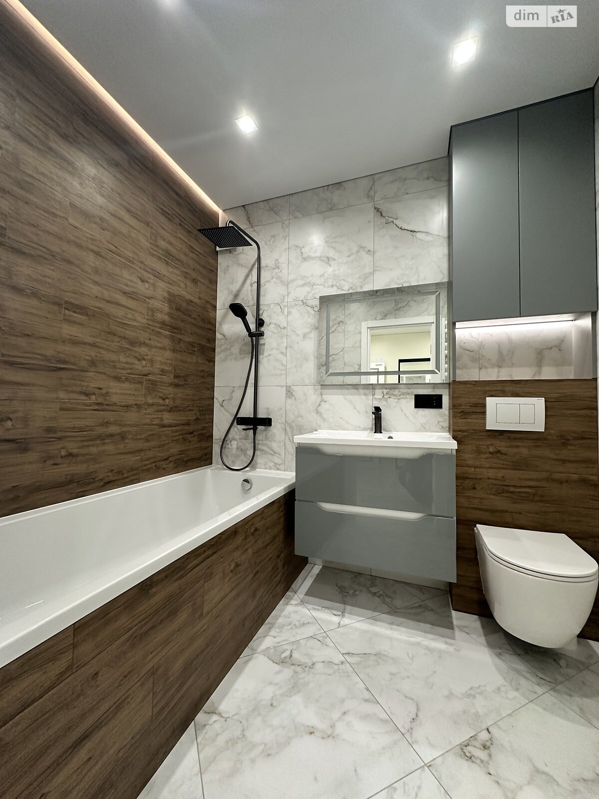 однокімнатна квартира в Вінниці, район Слов’янка, на вул. Праведників світу 21Г корпус 1 в довготривалу оренду помісячно фото 1 однокімнатна квартира в Вінниці, район Слов’янка, на вул. Праведників світу 21Г корпус 1 в довготривалу оренду помісячно фото 1