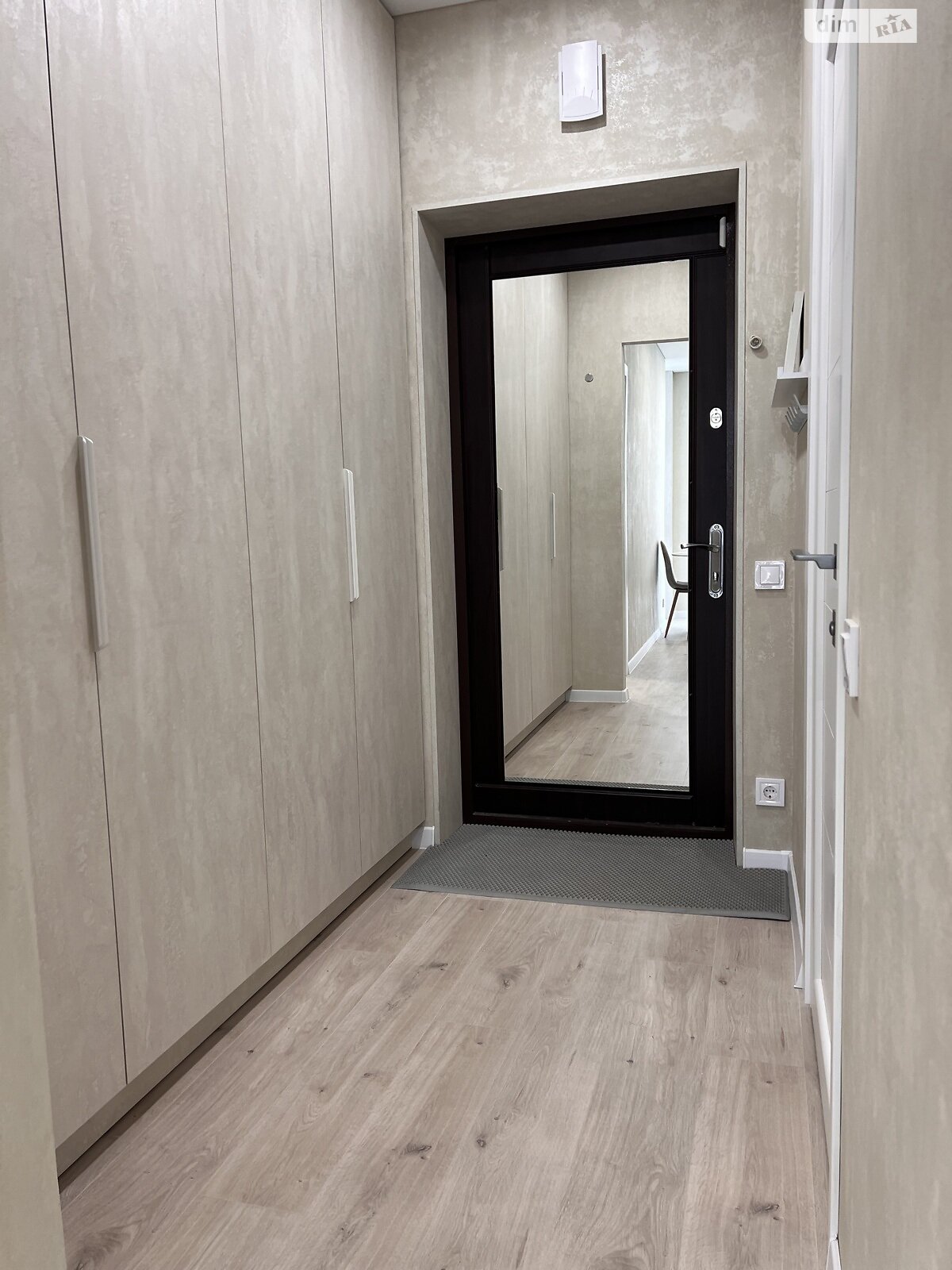 однокімнатна квартира в Вінниці, район Слов’янка, на вул. Трамвайна в довготривалу оренду помісячно фото 1