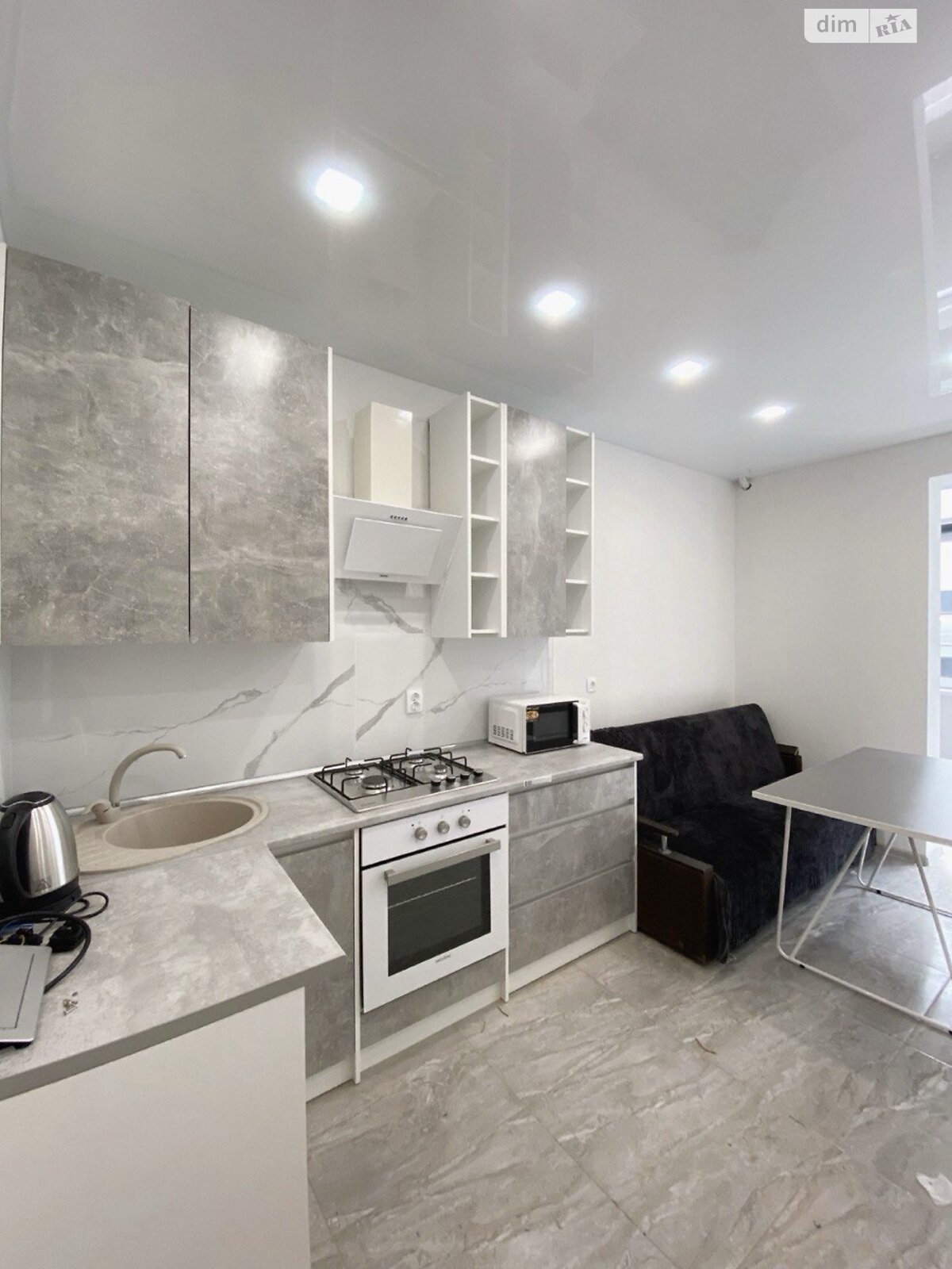 однокімнатна квартира в Вінниці, район Слов’янка, на вул. Трамвайна в довготривалу оренду помісячно фото 1 однокімнатна квартира в Вінниці, район Слов’янка, на вул. Трамвайна в довготривалу оренду помісячно фото 1