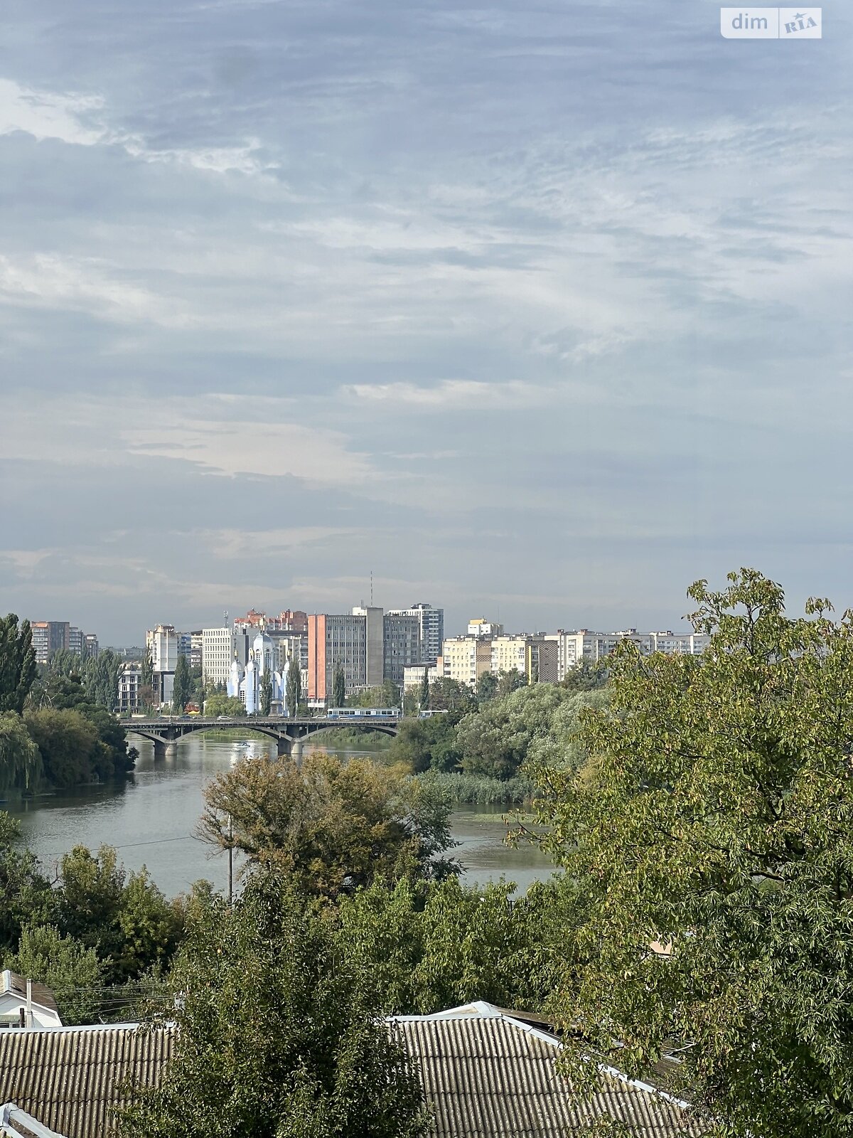 однокімнатна квартира в Вінниці, район Старе місто, на вул. Євгена Коновальця в довготривалу оренду помісячно фото 1