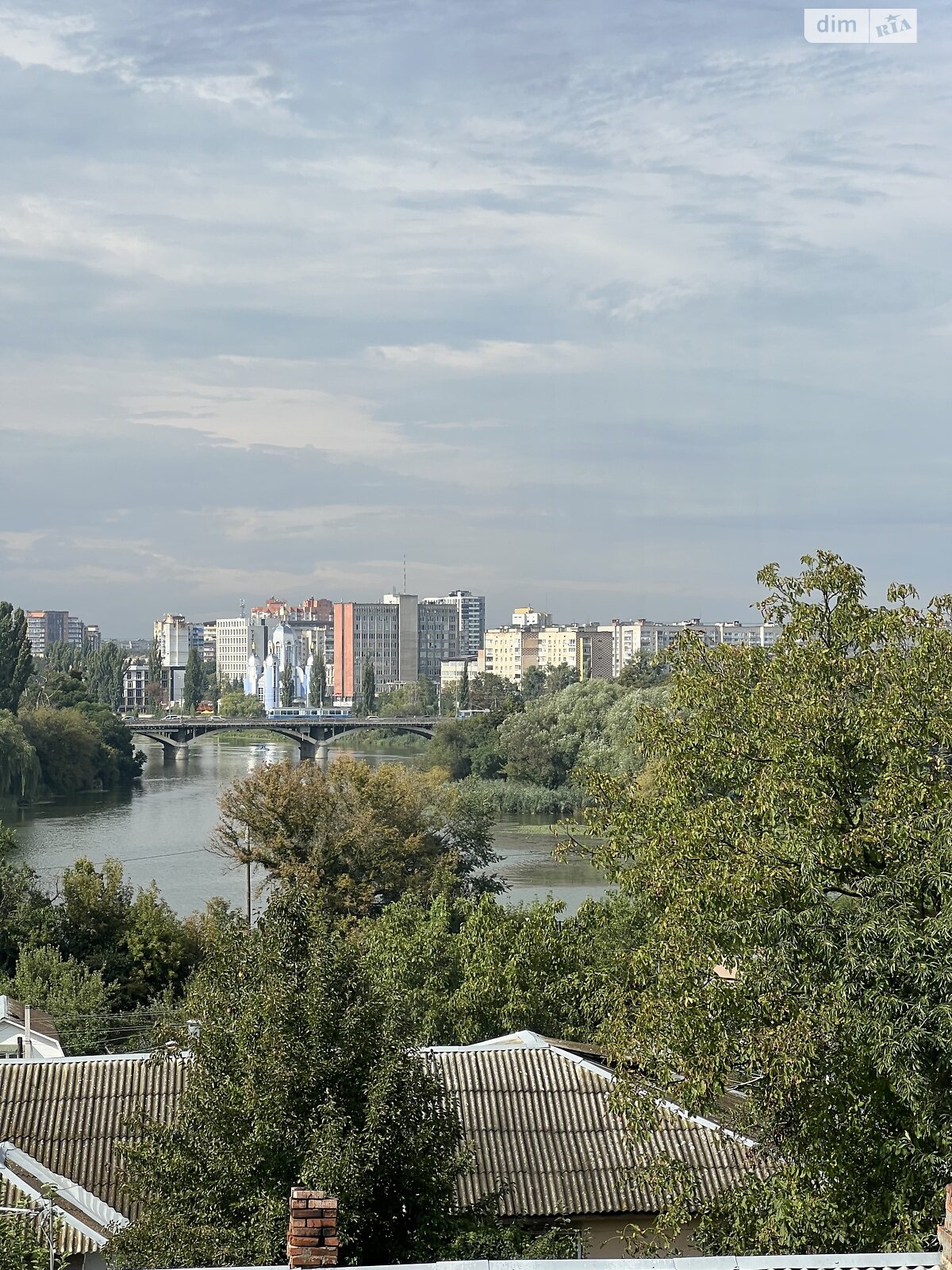 однокімнатна квартира в Вінниці, район Старе місто, на вул. Євгена Коновальця в довготривалу оренду помісячно фото 1