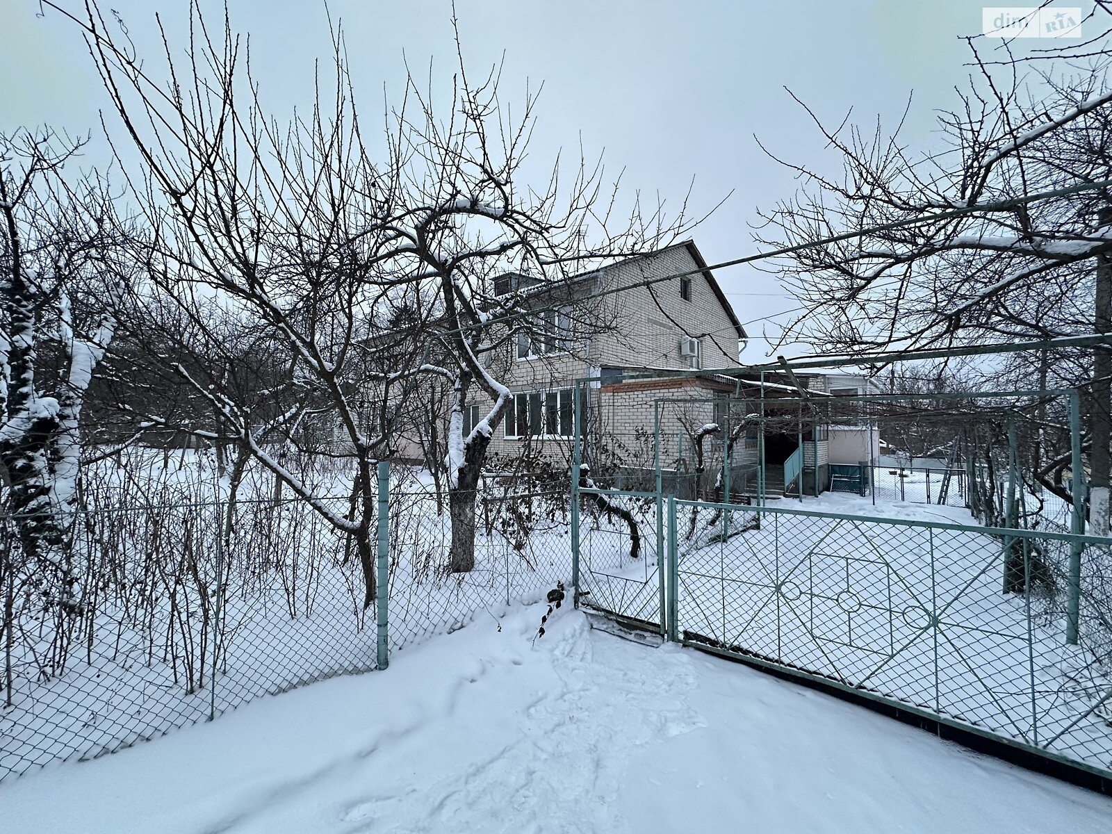 четырехкомнатная квартира в Виннице, район Старый город, на ул. Ивана Федорова 10 в аренду на долгий срок помесячно фото 1