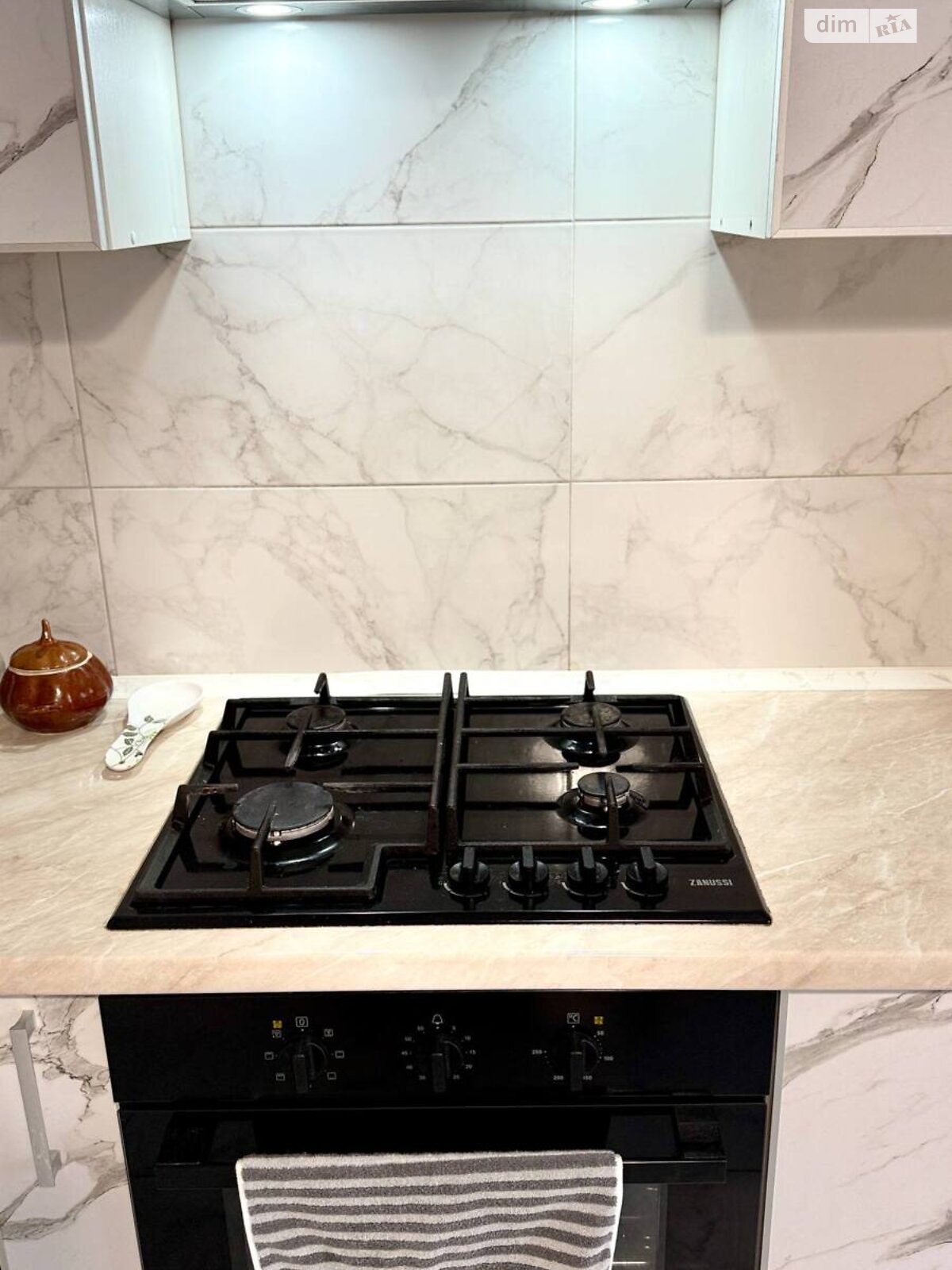 двухкомнатная квартира в Виннице, район Киевская, на 1-й пер. Киевский в аренду на долгий срок помесячно фото 1 двухкомнатная квартира в Виннице, район Киевская, на 1-й пер. Киевский в аренду на долгий срок помесячно фото 1