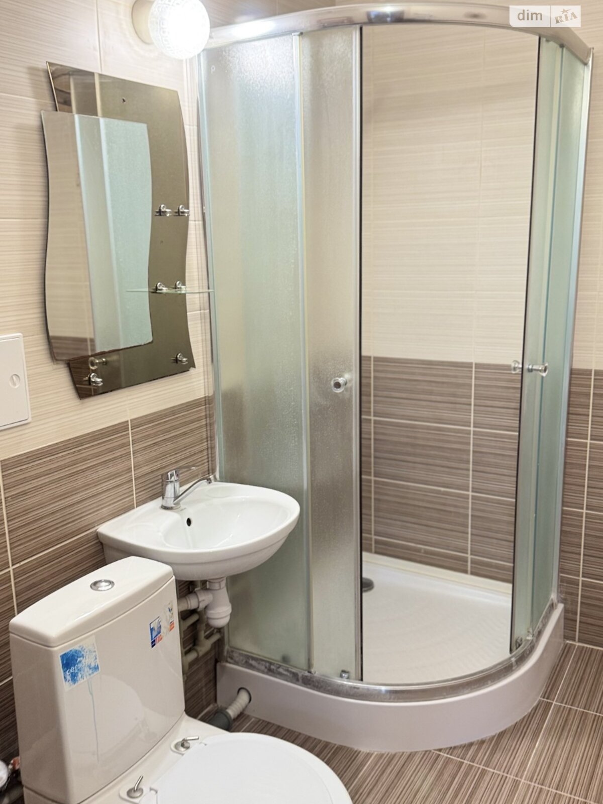 однокомнатная квартира в Виннице, район Старый город, на пер. Костя Широцкого 18А в аренду на долгий срок помесячно фото 1 однокомнатная квартира в Виннице, район Старый город, на пер. Костя Широцкого 18А в аренду на долгий срок помесячно фото 1