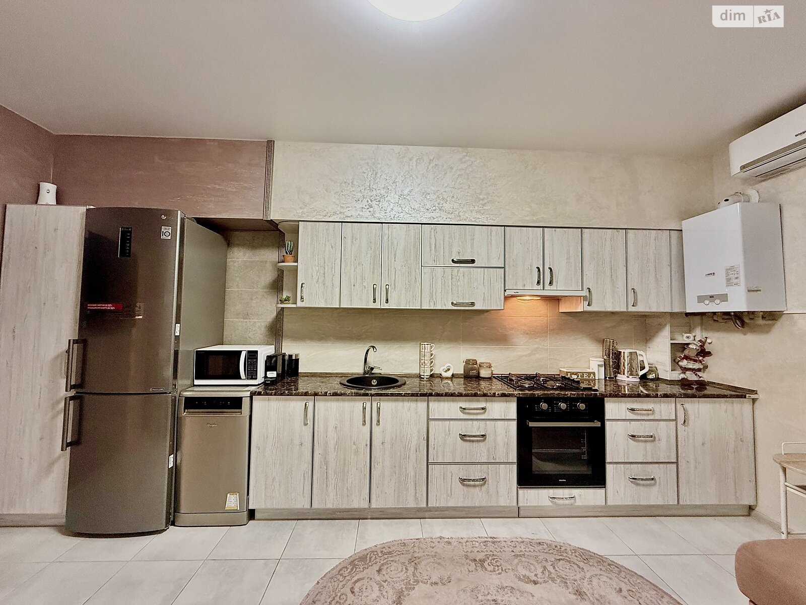 однокімнатна квартира в Вінниці, район Старе місто, на вул. Марії Приймаченко 8З в довготривалу оренду помісячно фото 1