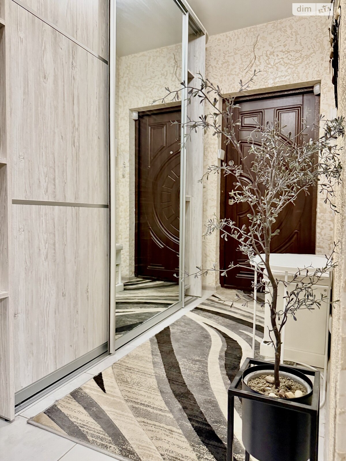 однокімнатна квартира в Вінниці, район Старе місто, на вул. Марії Приймаченко 8З в довготривалу оренду помісячно фото 1