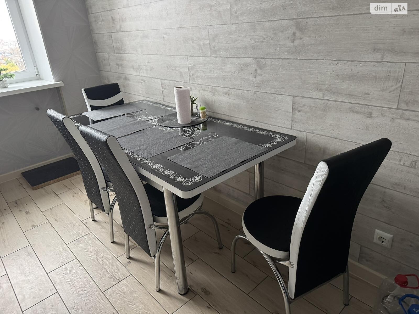 однокімнатна квартира в Вінниці, район Старе місто, на вул. Марії Приймаченко 8Б, кв. 54 в довготривалу оренду помісячно фото 1